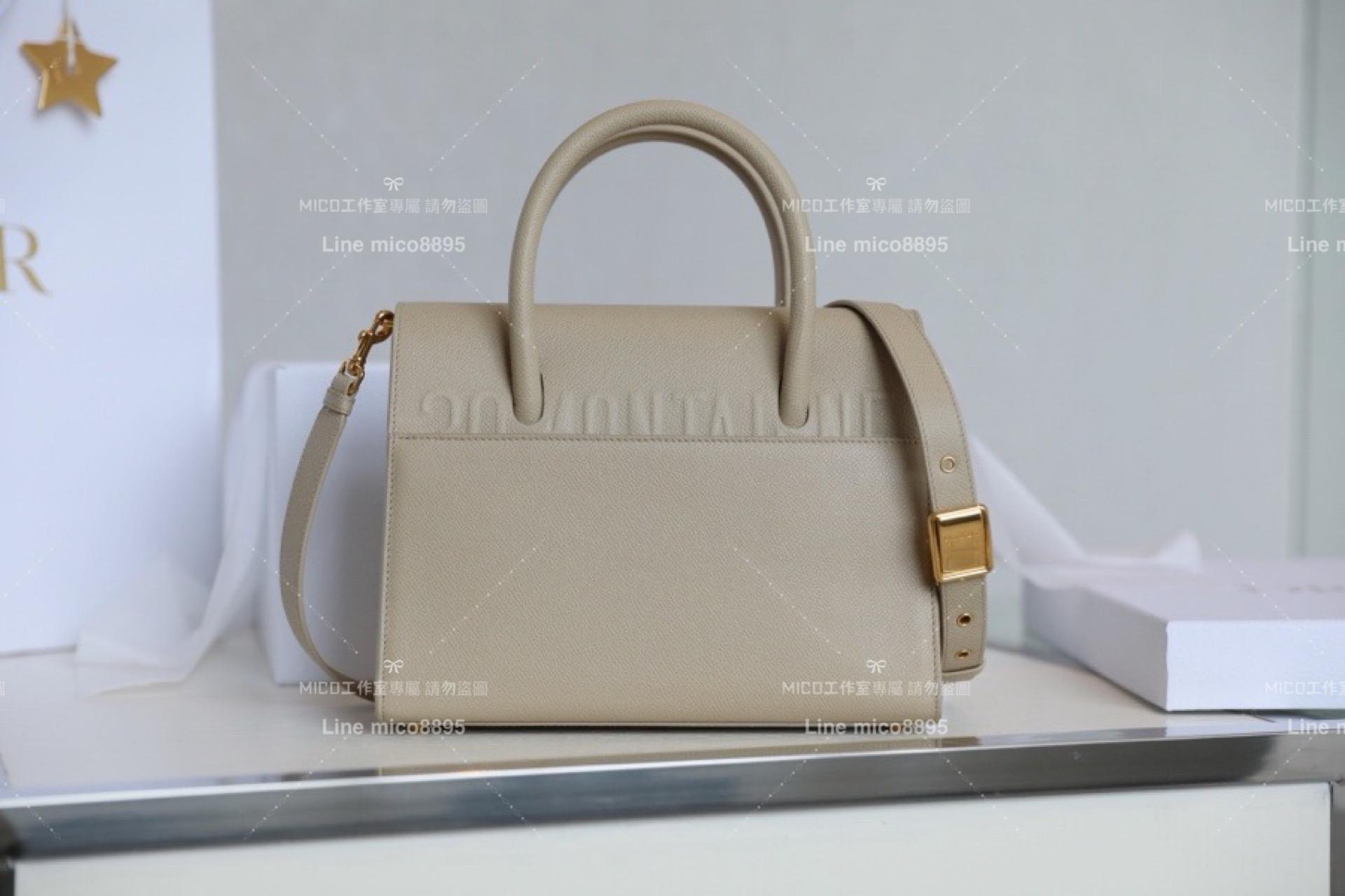 Dior 杏色 30 Montaigne手提包 公事包 可調節皮革肩背帶 25cm