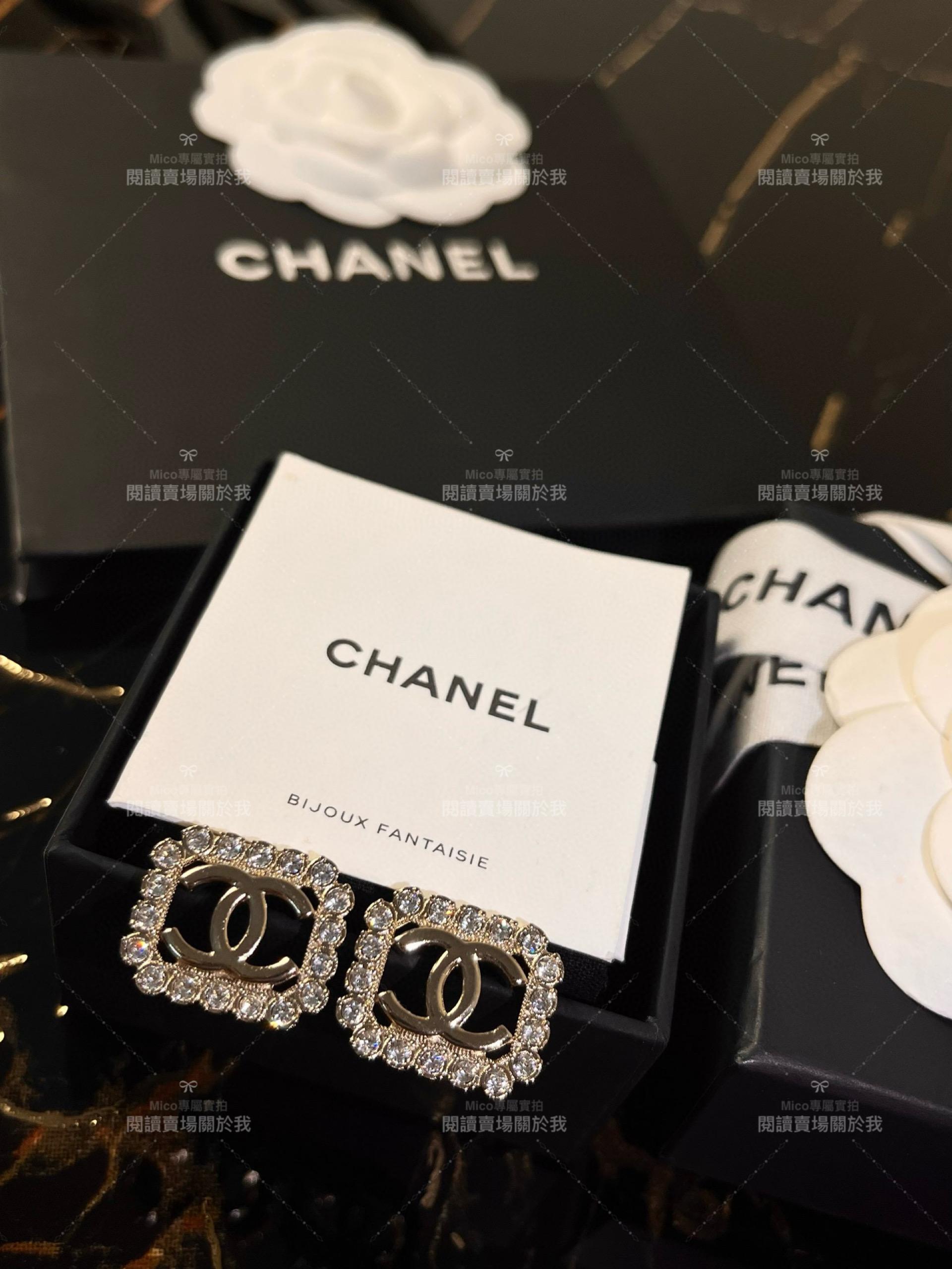 chanel 鏤空長方形邊框圓鑽雙C耳釘/耳環