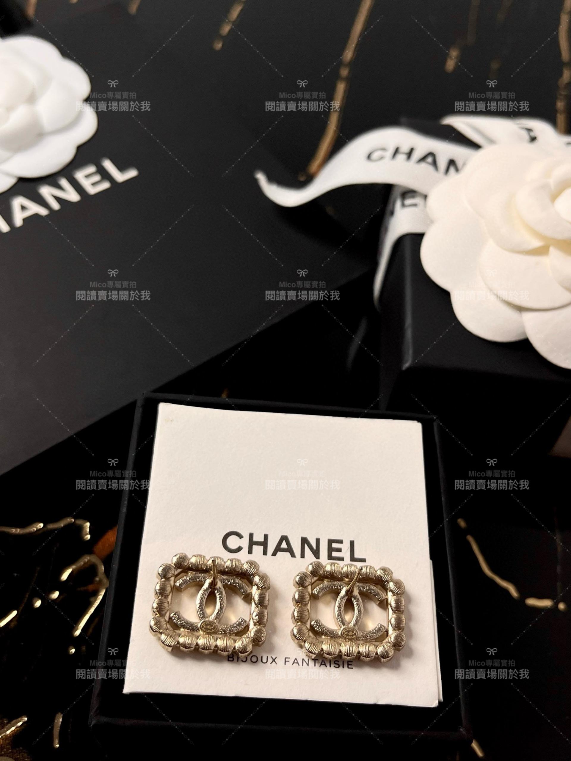 chanel 鏤空長方形邊框圓鑽雙C耳釘/耳環