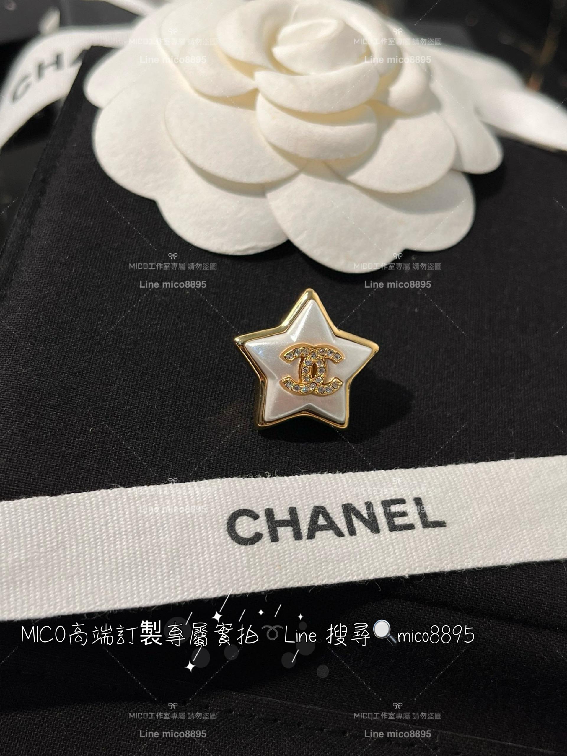 chanel 珠光樹脂五角星星滿鑽雙C胸針 白色琺瑯水鑽雙c胸針