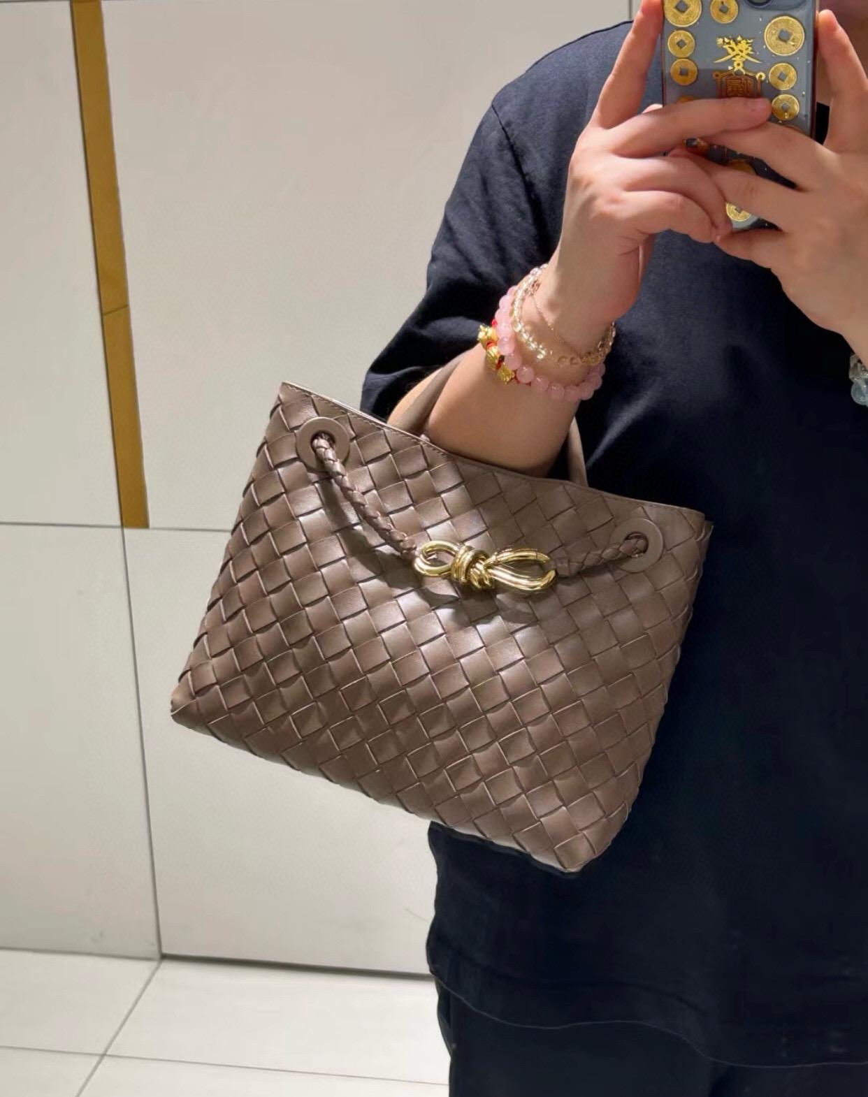 BOTTEGA VENETA 編織羊皮 犬威瑪色 灰褐色 SMALL小號 ANDIAMO 編織包手袋 25cm