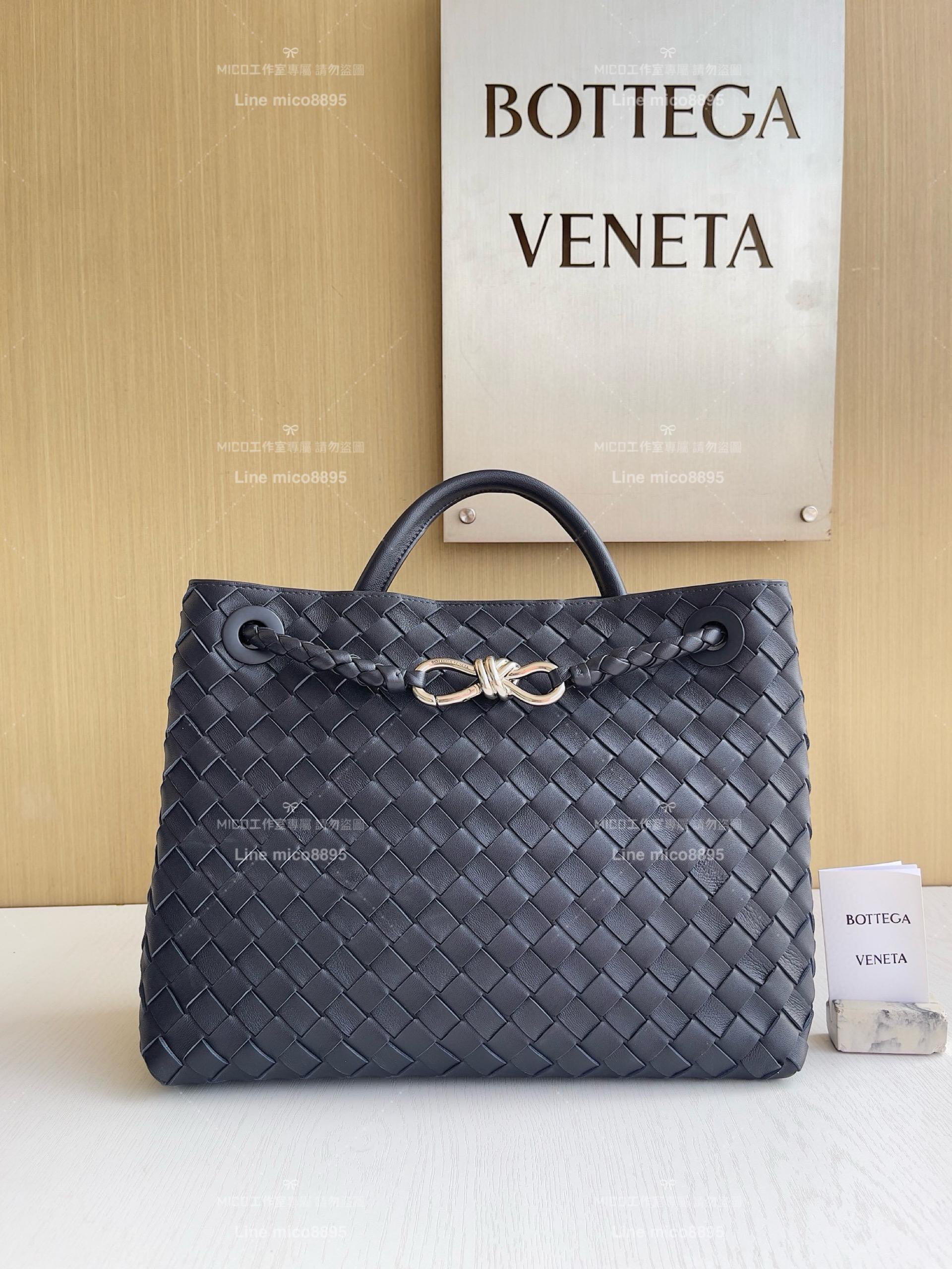 BOTTEGA VENETA 太空藍銀釦 BV 編織小羊皮中號Andiamo手提包/肩背包/托特包 老錢風穿搭 32.5cm