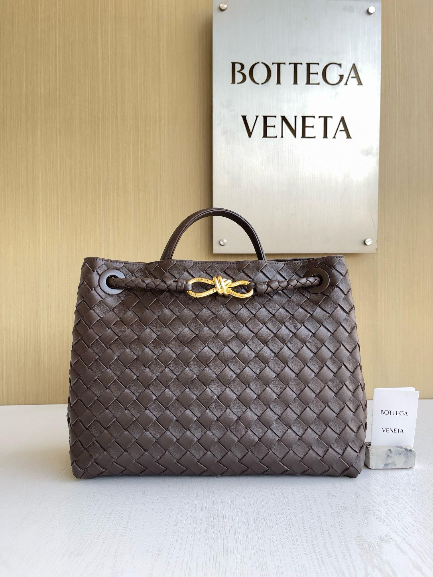 BOTTEGA VENETA BV 糖果棕 編織小羊皮中號Andiamo手提包/肩背包 老錢風穿搭 32.5cm