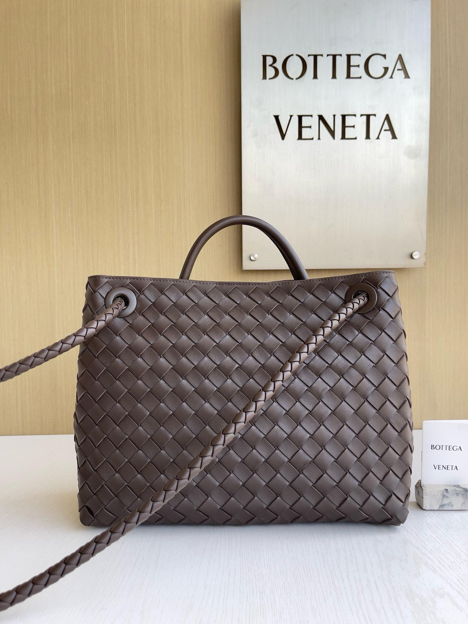 BOTTEGA VENETA BV 糖果棕 編織小羊皮中號Andiamo手提包/肩背包 老錢風穿搭 32.5cm