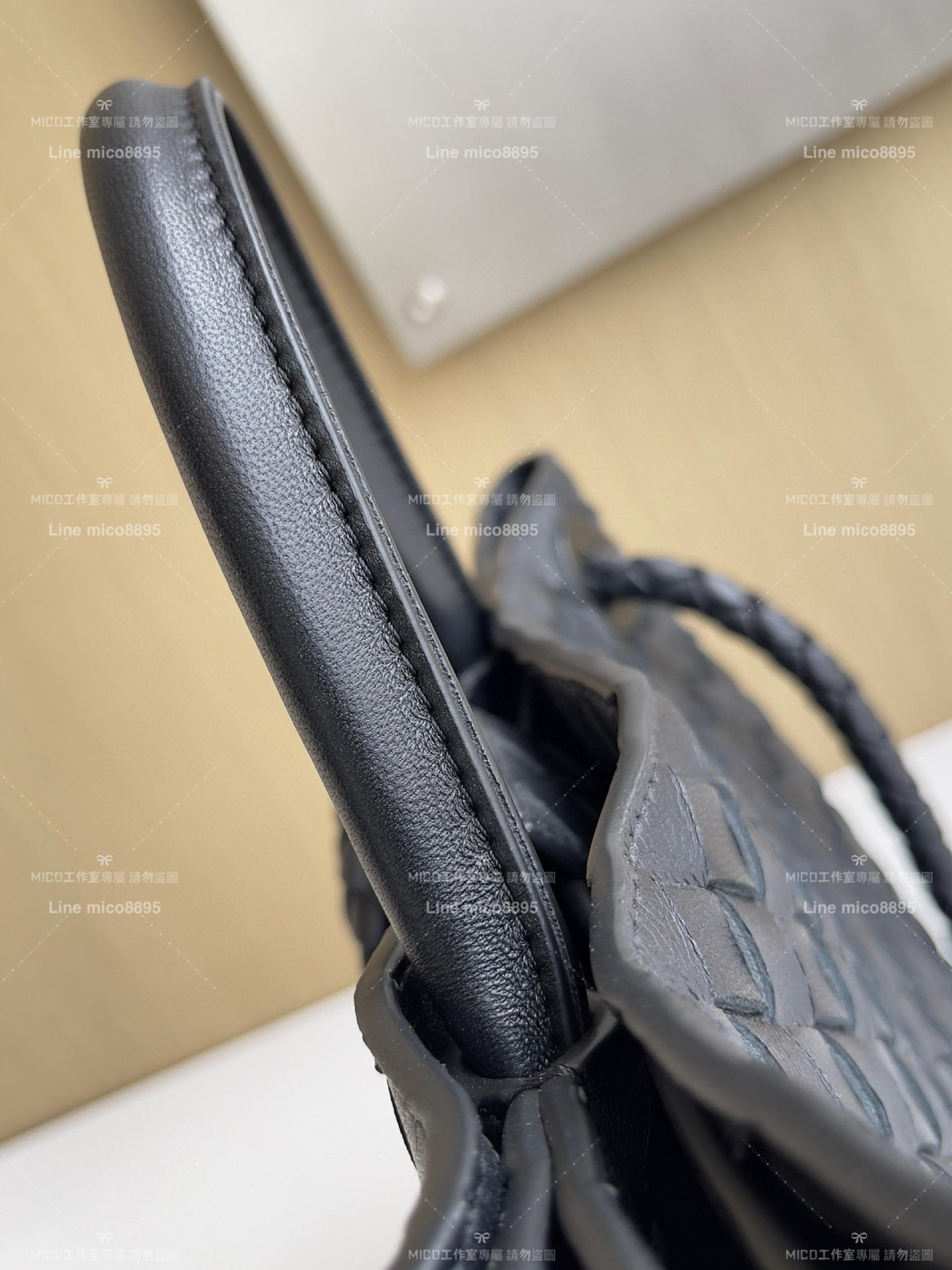 BOTTEGA VENETA BV 黑色編織小羊皮 中號Andiamo手提包/肩背包 老錢風穿搭 32.5cm