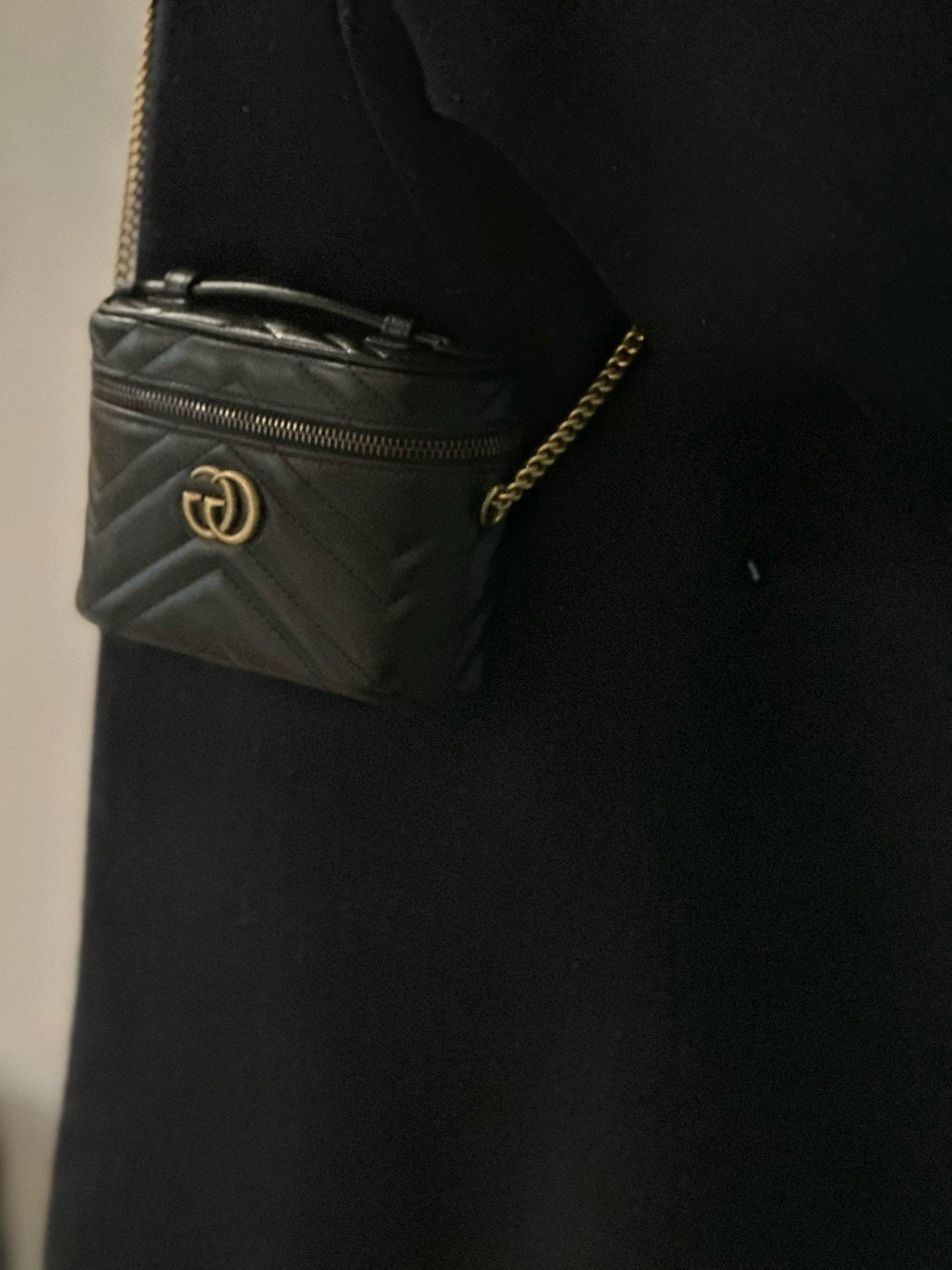 GUCCI 古馳 Marmont系列 黑色手提迷你盒子包/化妝包 16.5cm