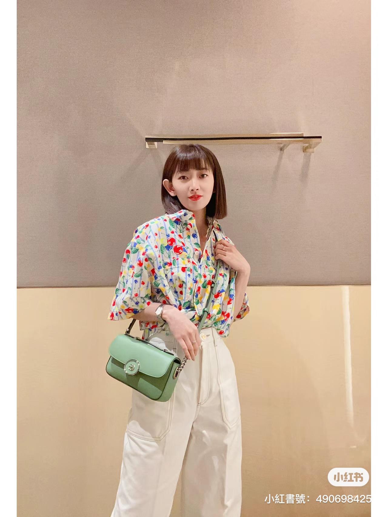 GUCCI 古馳 GG 牛油果綠 Petite 斜挎肩背包/斜跨包/女包/21cm