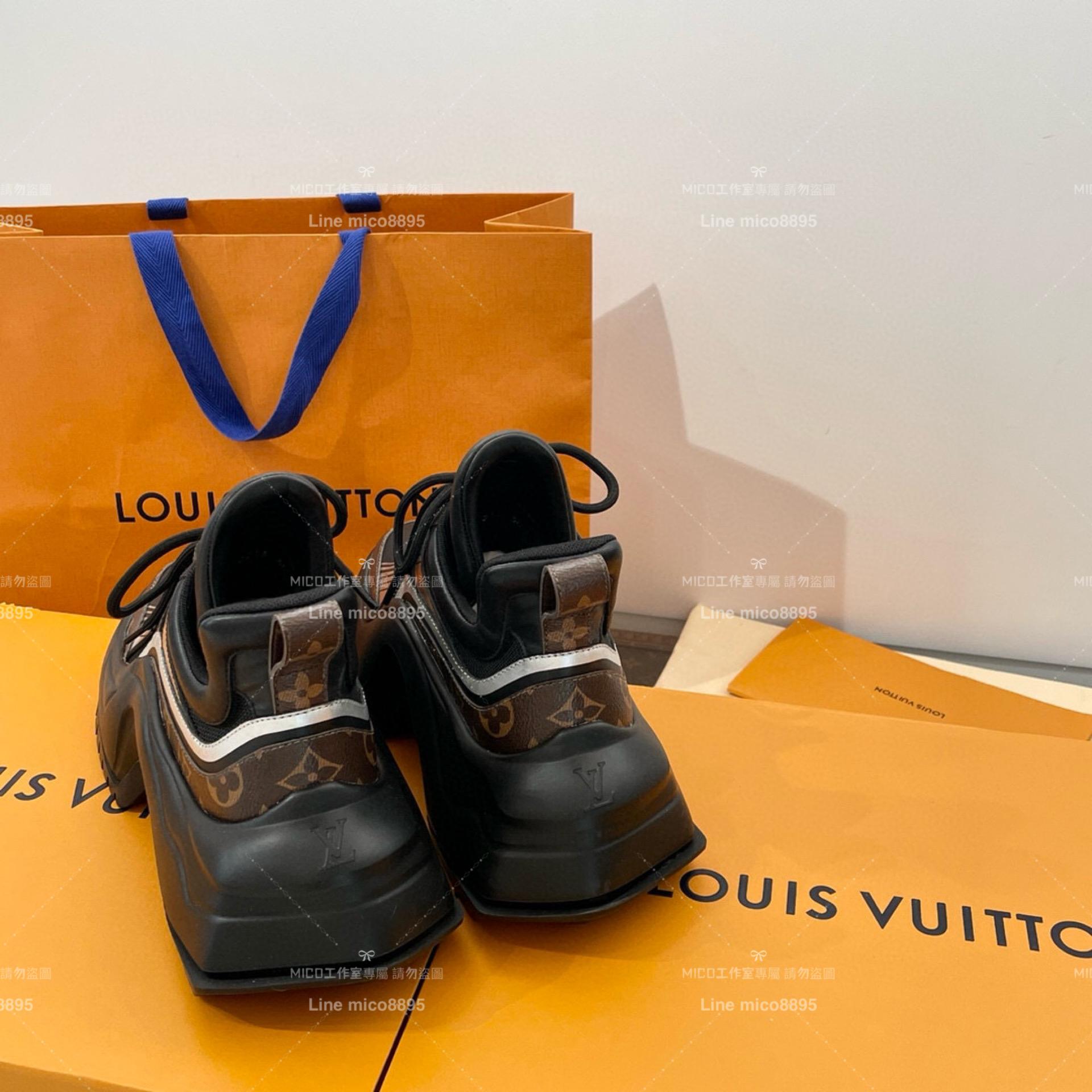 LV 路易威登｜黑底科技感 Archlight2.0厚底老爹鞋/拱橋鞋/底厚8cm 女碼35-40