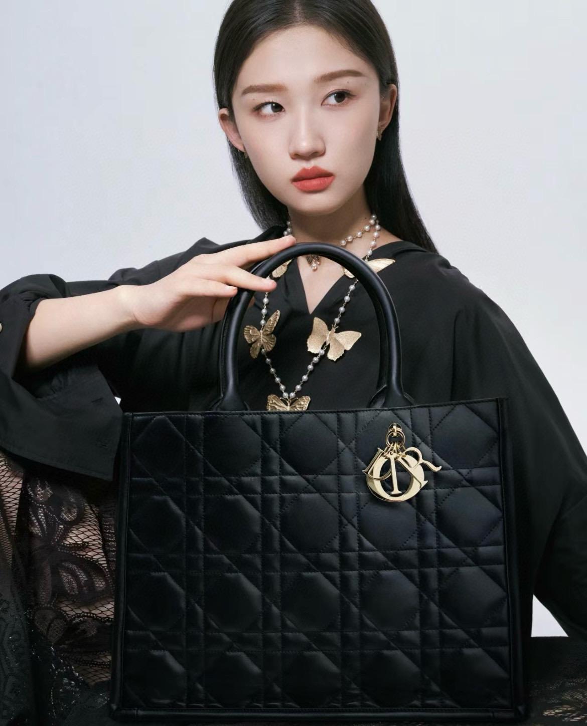 DIOR 迪奧｜▫️高訂版 全鋼五金 黑色全皮 新款BookTote 帶肩帶款 中號/36cm