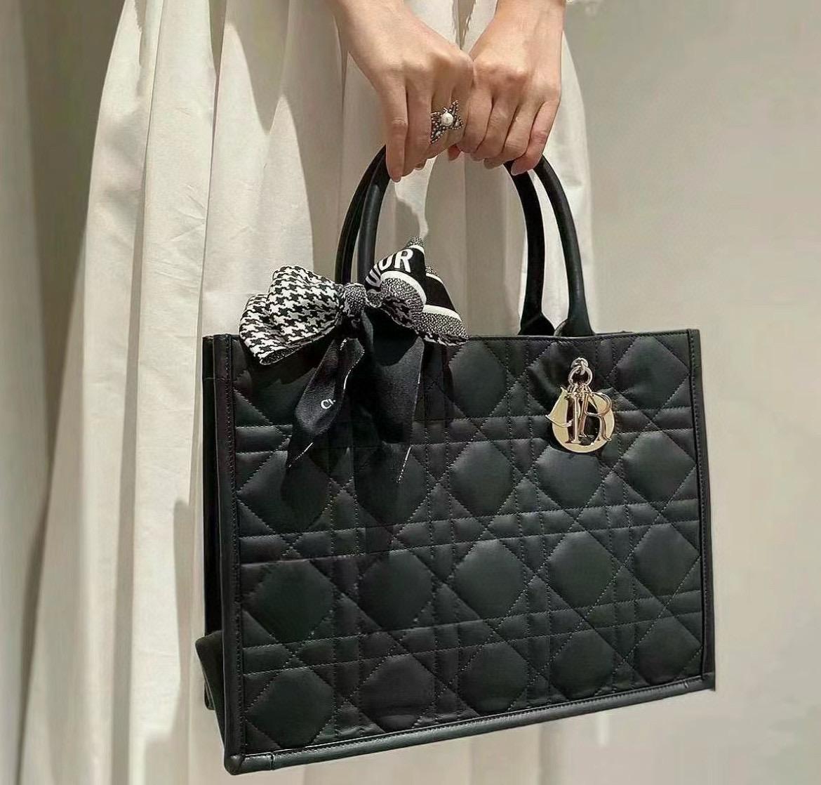 DIOR 迪奧｜▫️高訂版 全鋼五金 黑色全皮 新款BookTote 帶肩帶款 中號/36cm