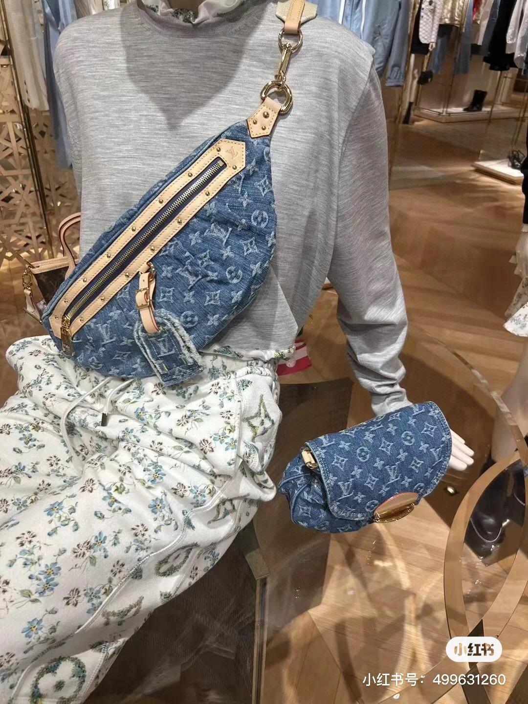 LV 路易威登｜M46837 丹寧牛仔系列 Monogram丹寧帆布腰包 胸包 38cm