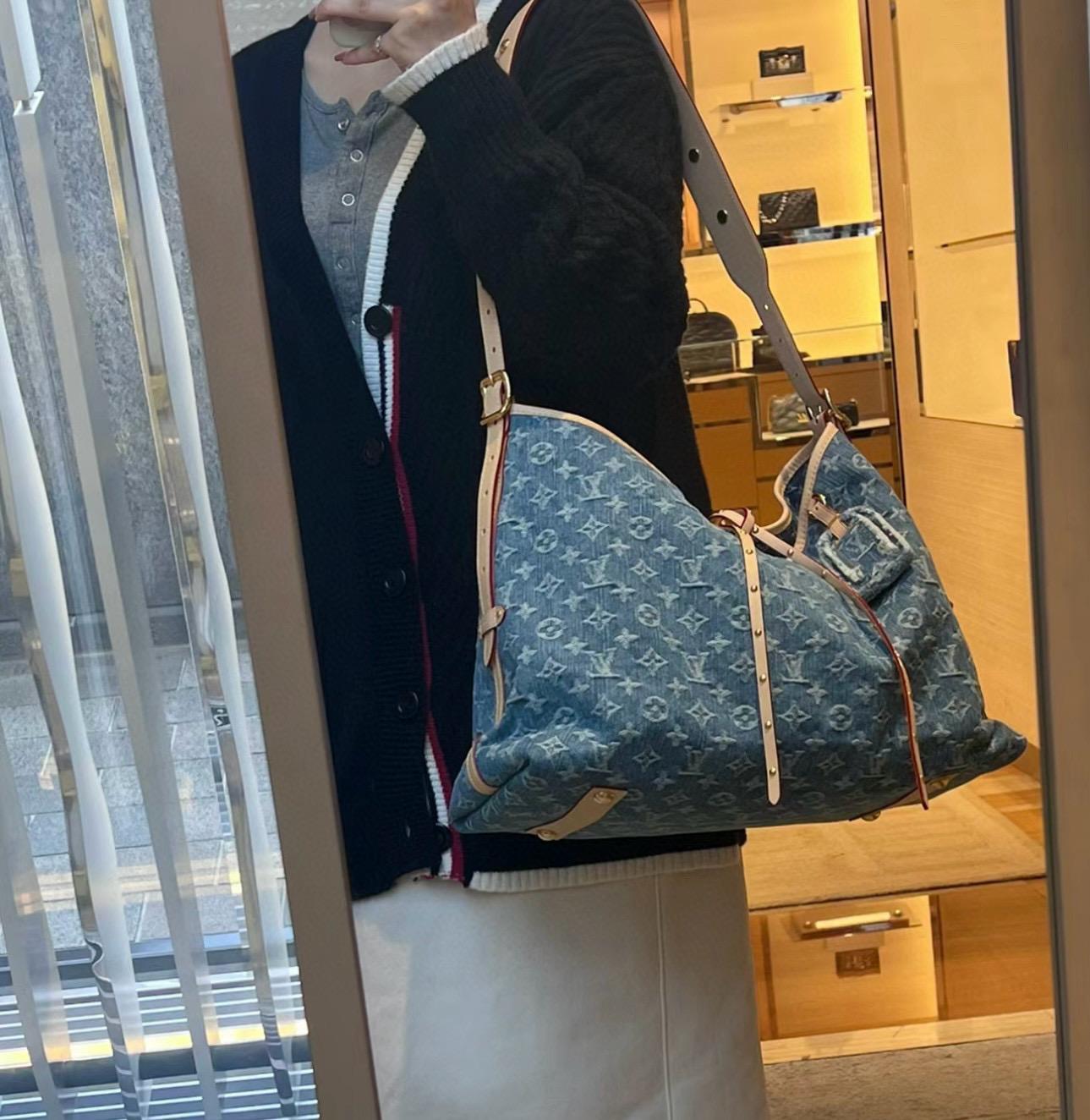 LV 路易威登｜ M46855 牛仔 CarryAll 中號手袋 購物包 丹寧牛仔系列 豌豆包/腋下包 30cm