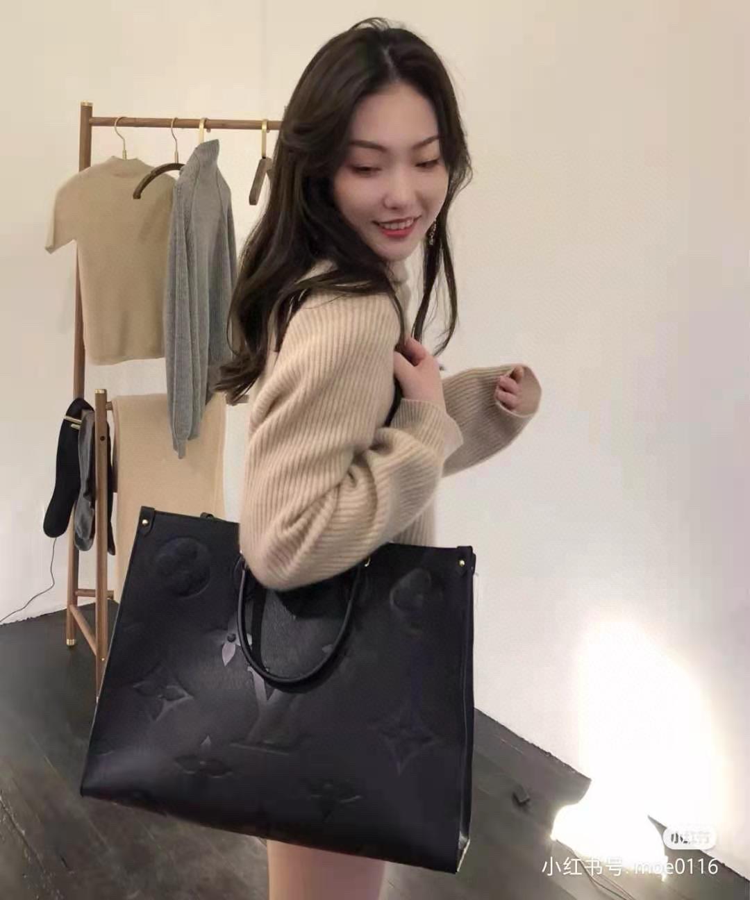 LV 路易威登｜ M44925 黑色壓紋 大號尺寸 OnTheGo 托特包/手提包 41*34cm