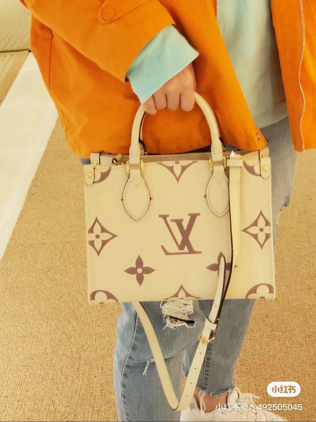 LV 路易威登｜M45654 絲印款 Onthego小號Tote包 25cm 經典Sac Plat手袋 手提肩背包