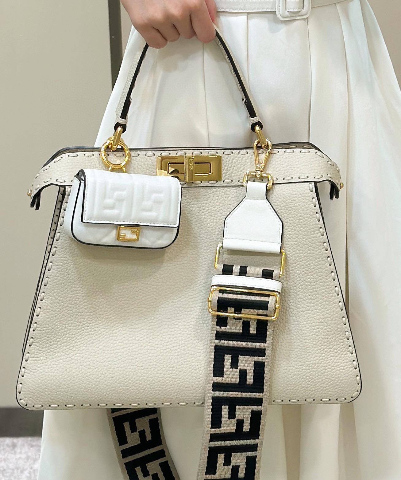 FENDI 經典Peekaboo手袋 奶油白 中號 手工外縫小牛皮 躲貓貓包 風琴包 33cm