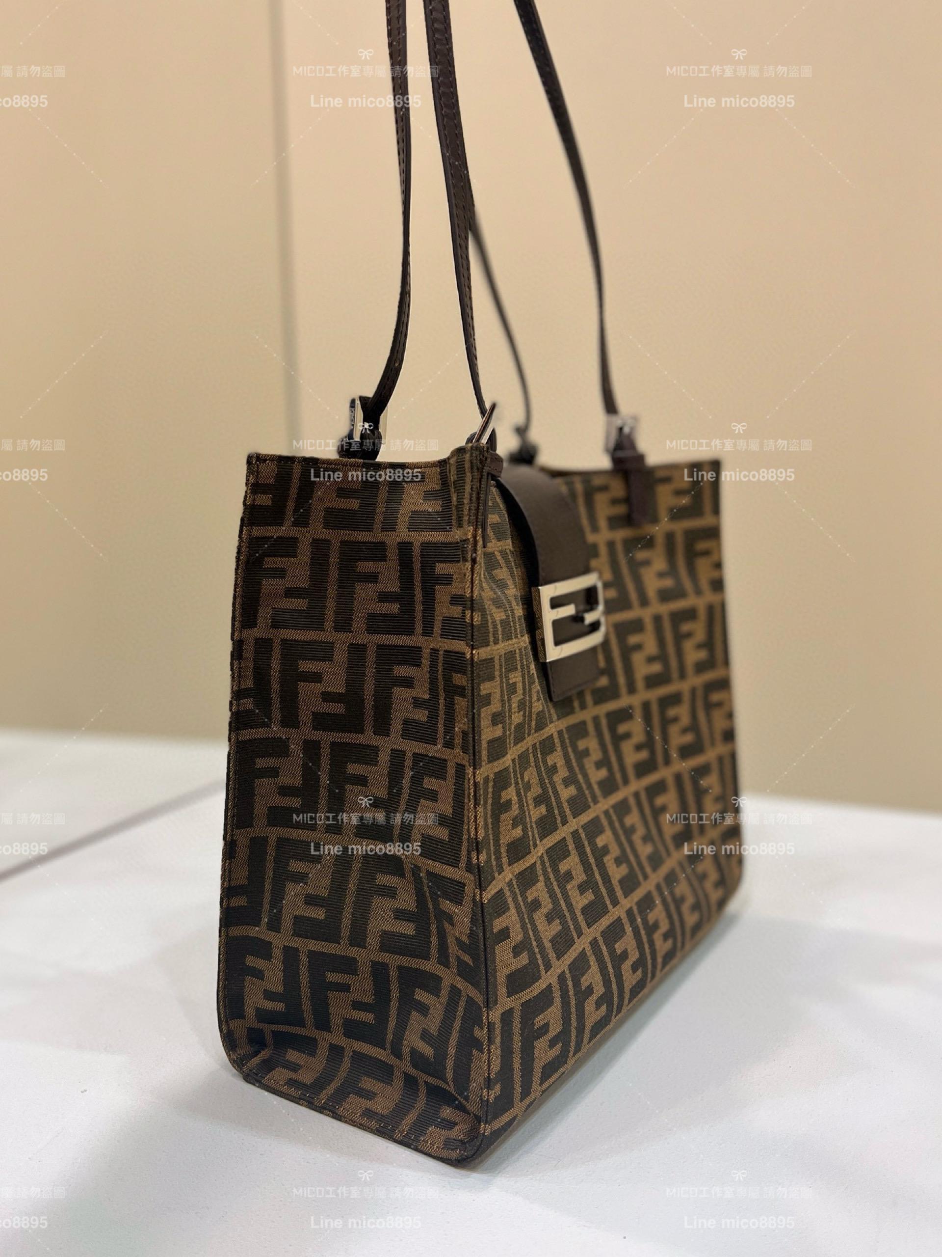 FENDI 帆布老花單肩TOTE包 托特包 28cm 經典FF 輕巧方便