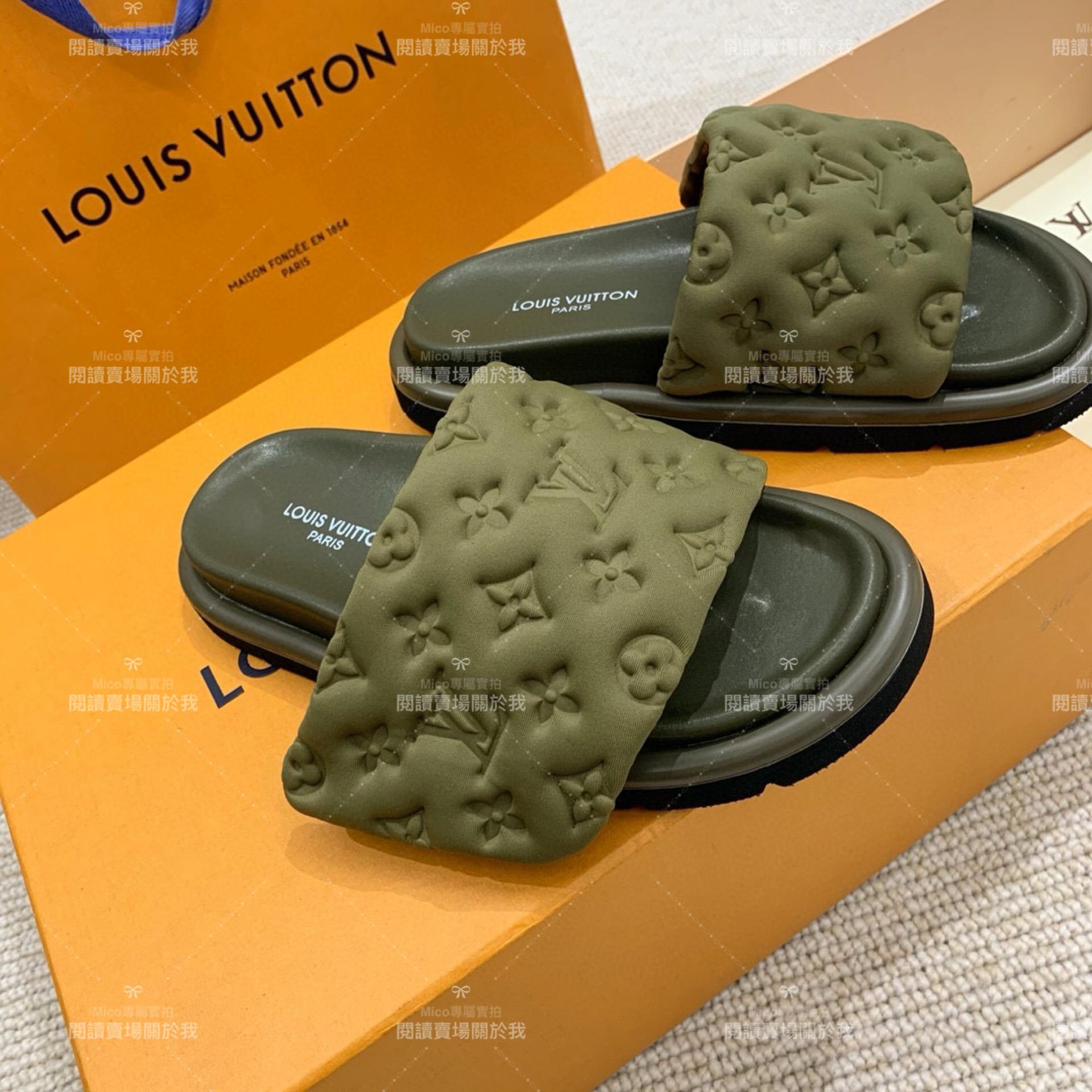 LV  Louis Vuitton ｜橄欖綠 Pool Pillow Comfort 魔術貼壓紋拖鞋 女鞋 35-41