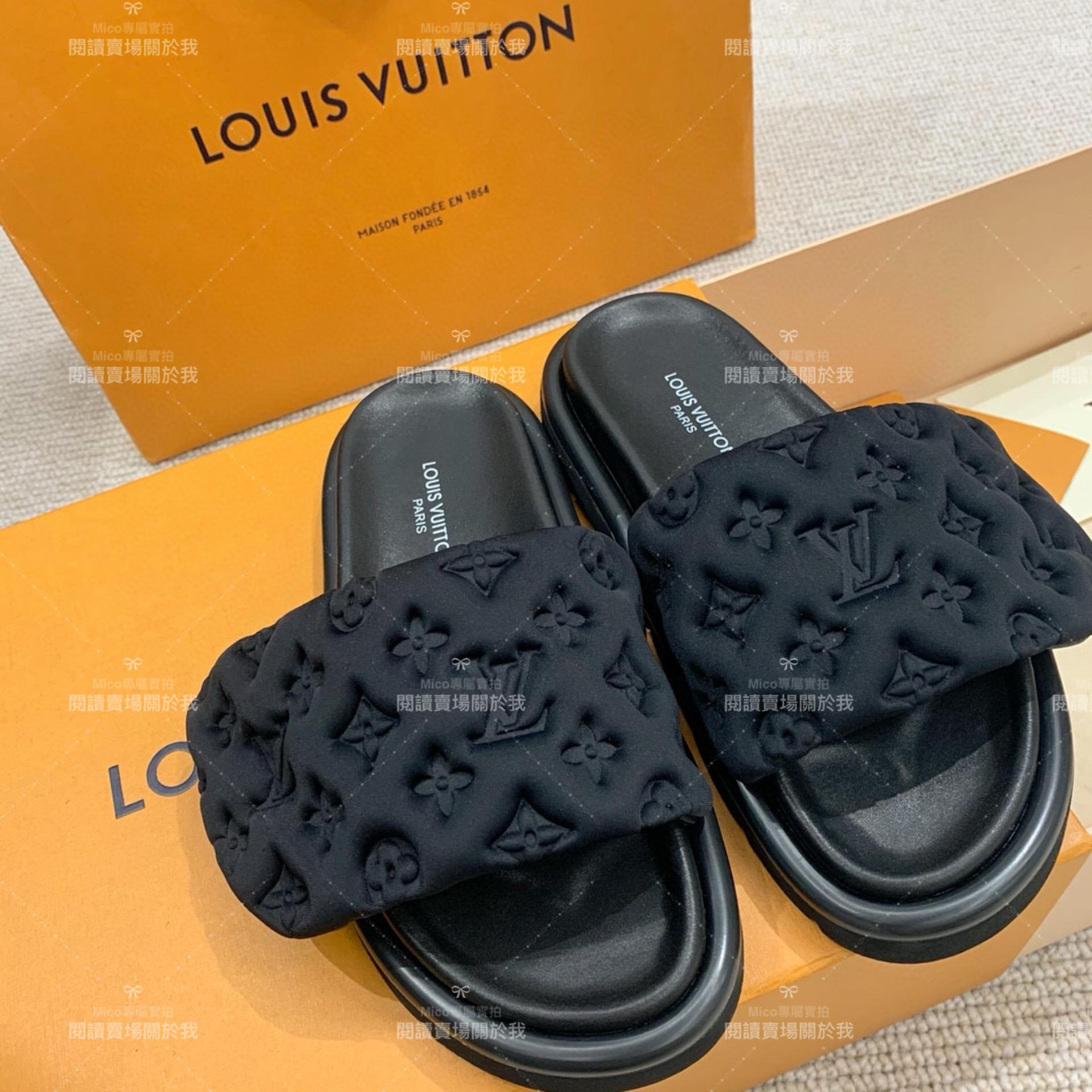 LV  Louis Vuitton ｜黑色Pool Pillow Comfort 魔術貼壓紋拖鞋 女鞋 35-41