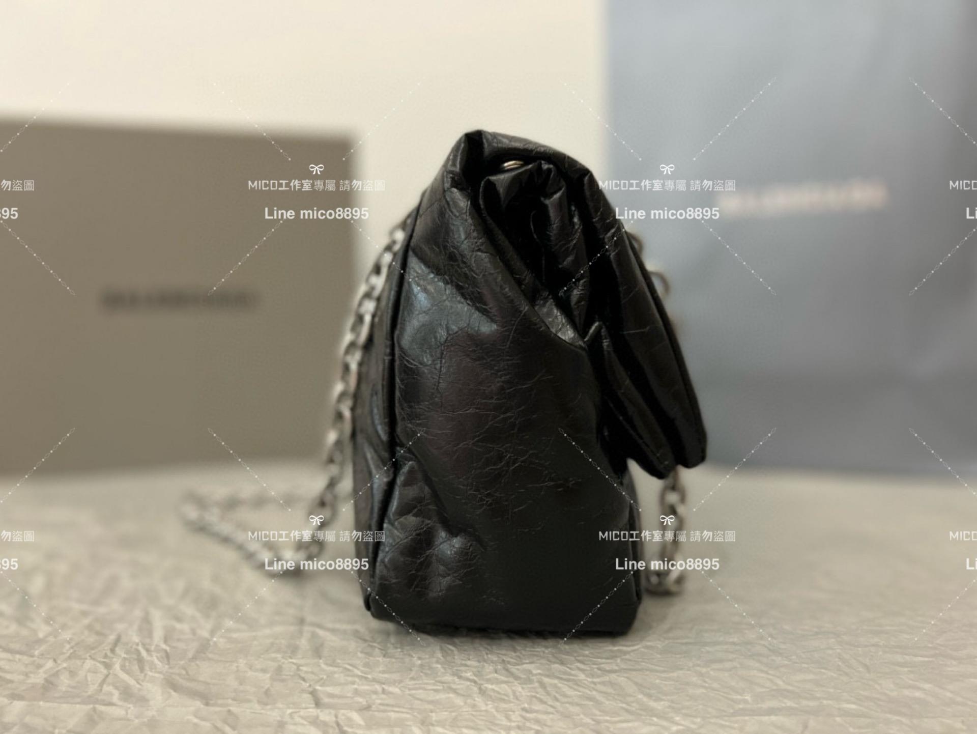 Balenciaga 巴黎世家 黑色油蠟皮/牛皮 真皮 小號黑銀 28cm monaco枕頭包 鏈條肩背包