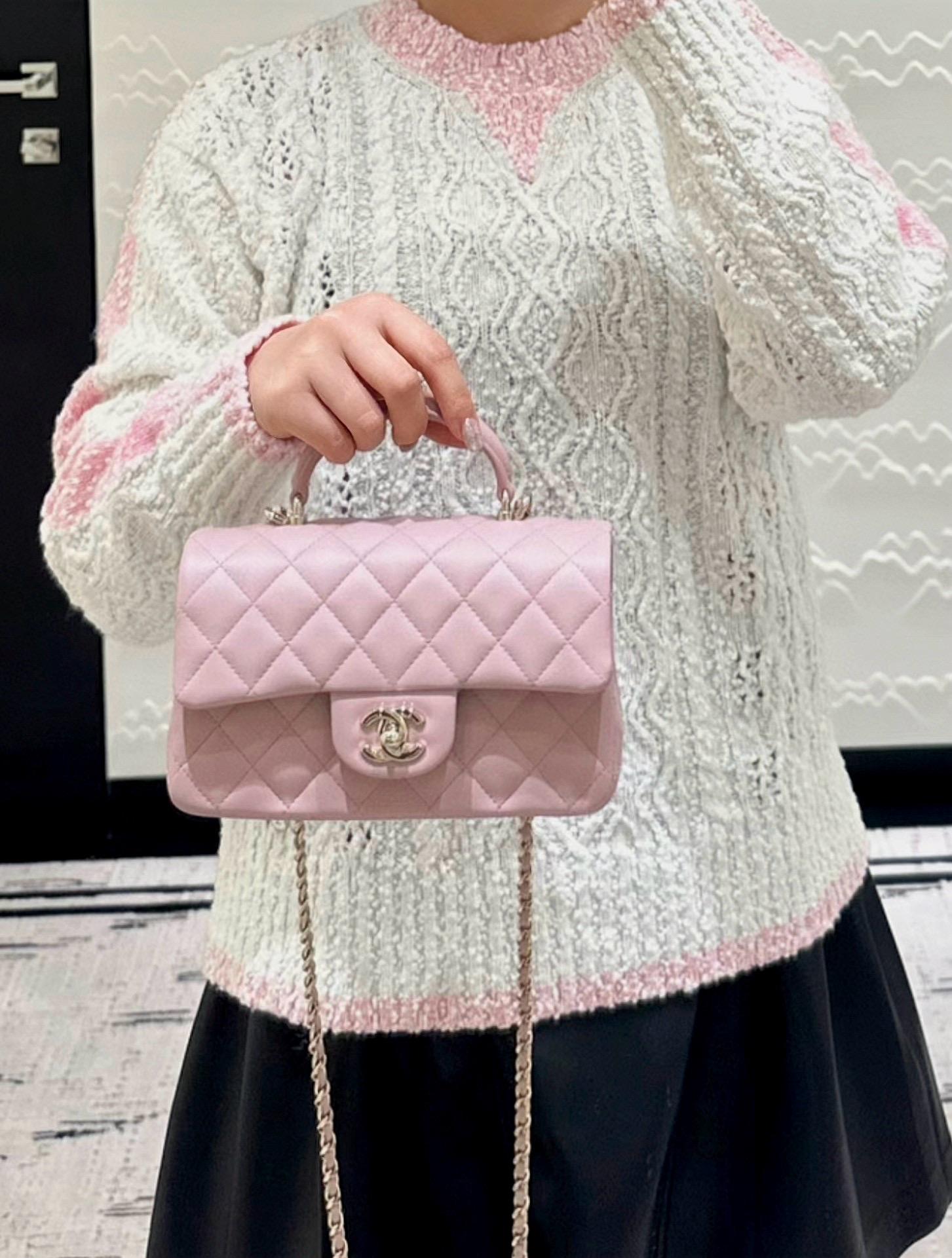 CHANEL 香奈兒 24P春夏款 CF羊皮大𝖬𝗂𝖭𝗂手提包 粉色20cm