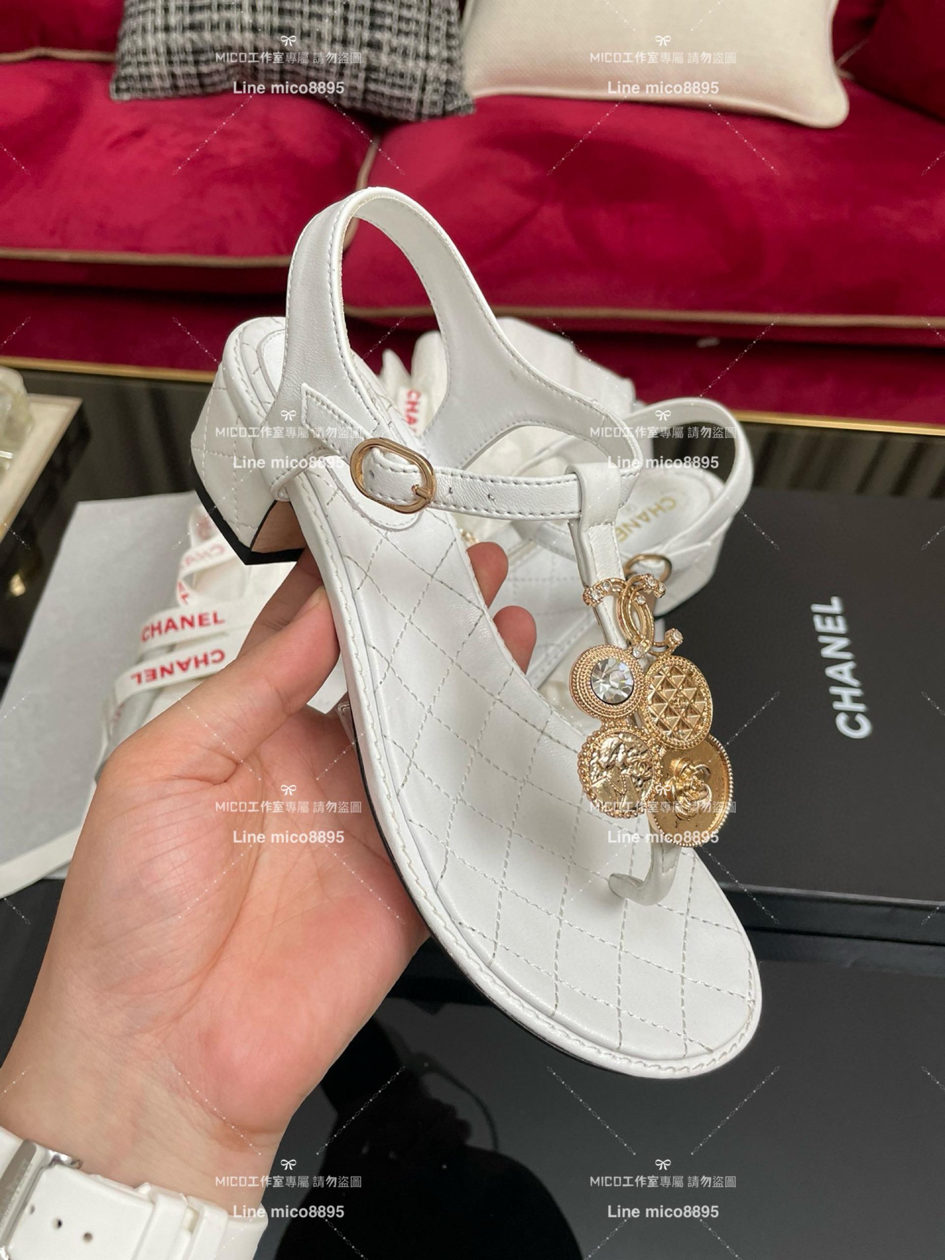 CHANEL 香奈兒 春夏 金幣款白色 真皮夾腳涼鞋 35-40