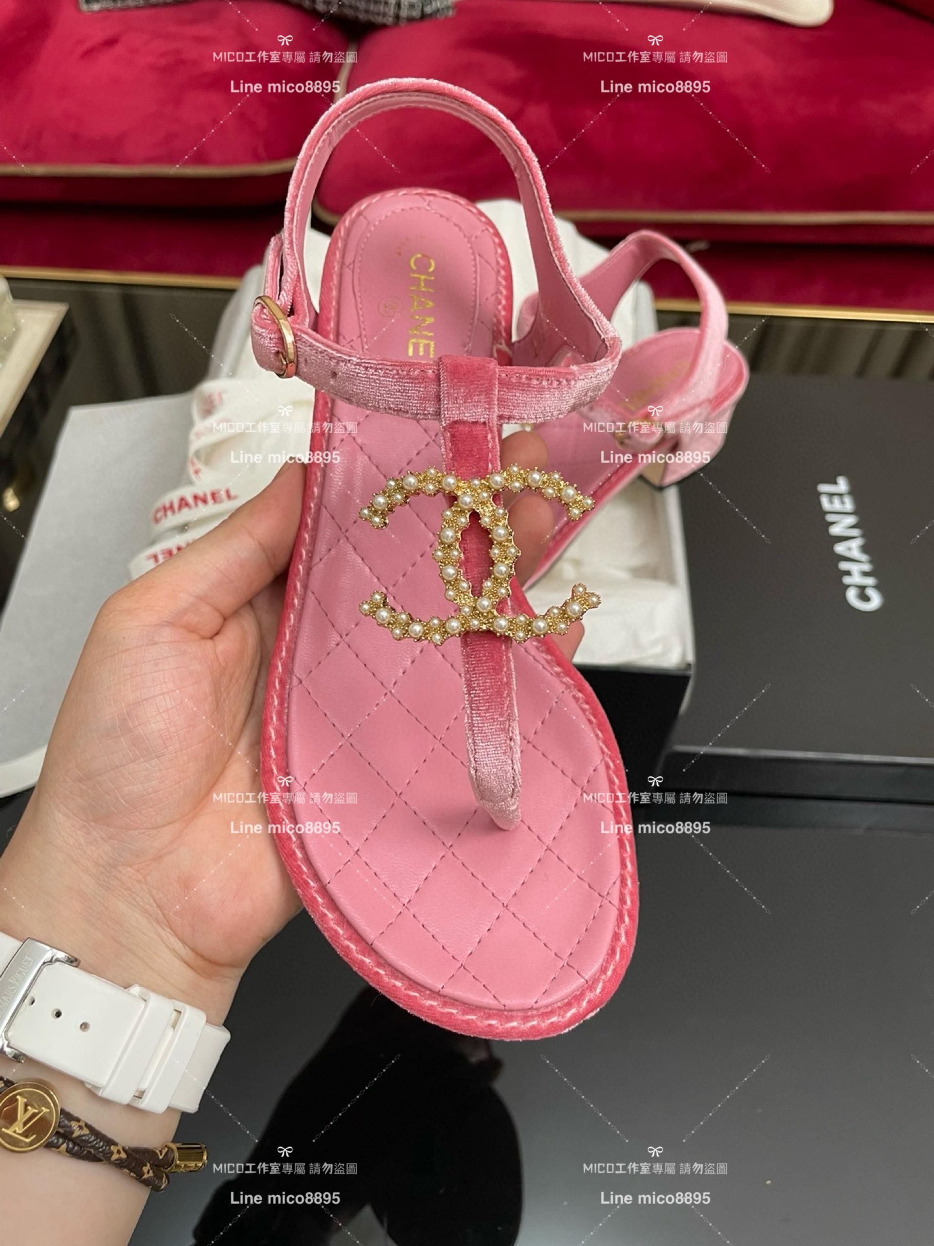 CHANEL 香奈兒 春夏 粉色絨面 大雙C真皮夾腳涼鞋 35-40