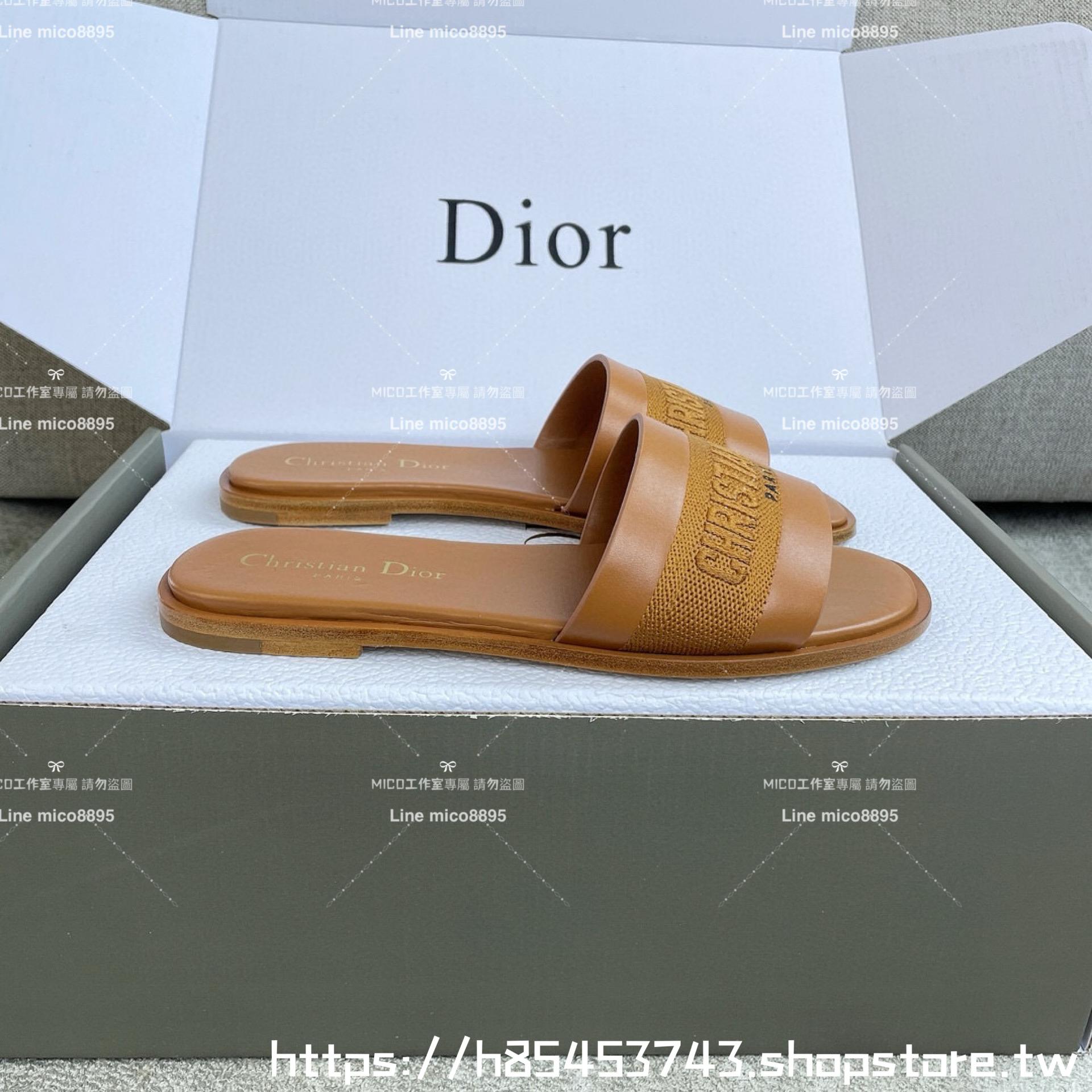 Dior 迪奧 焦糖色 全皮拼接刺繡平底字母拖鞋 女鞋 鞋碼：35-39 （40 41 42定制不退換）