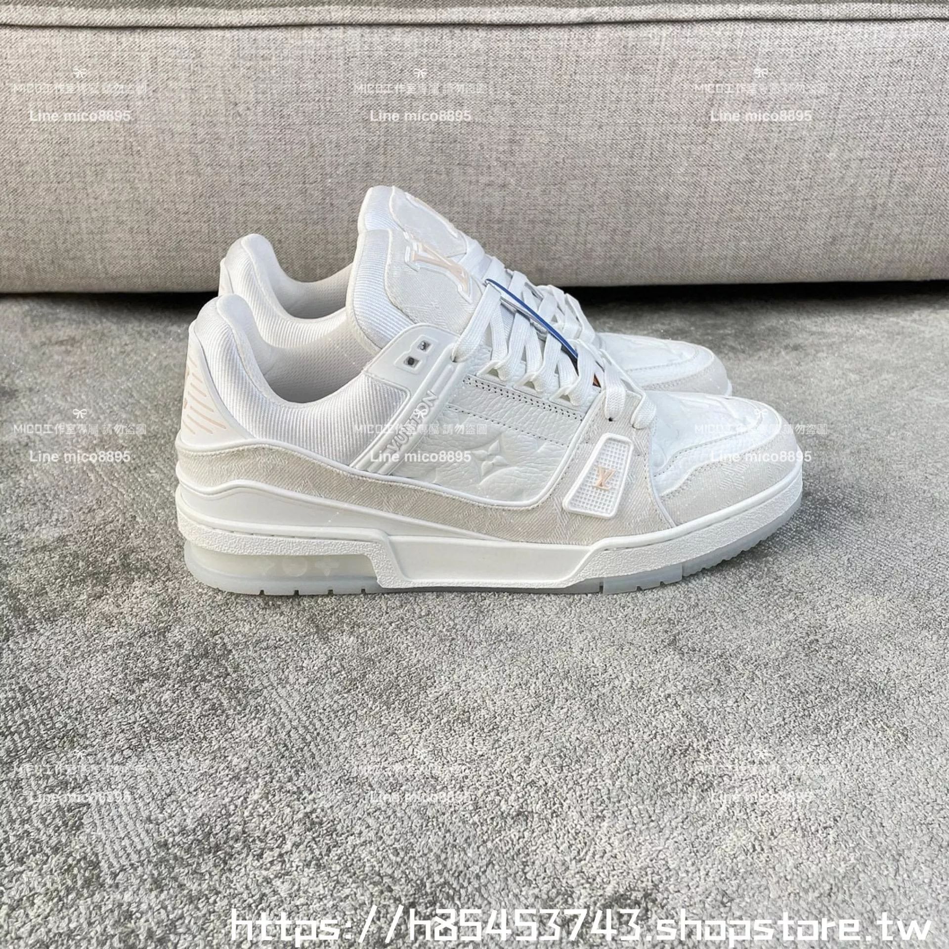 LV 情侶款 trainer系列 皮革壓紋拼布面小白鞋 休閒運動鞋 男鞋/女鞋 35-44