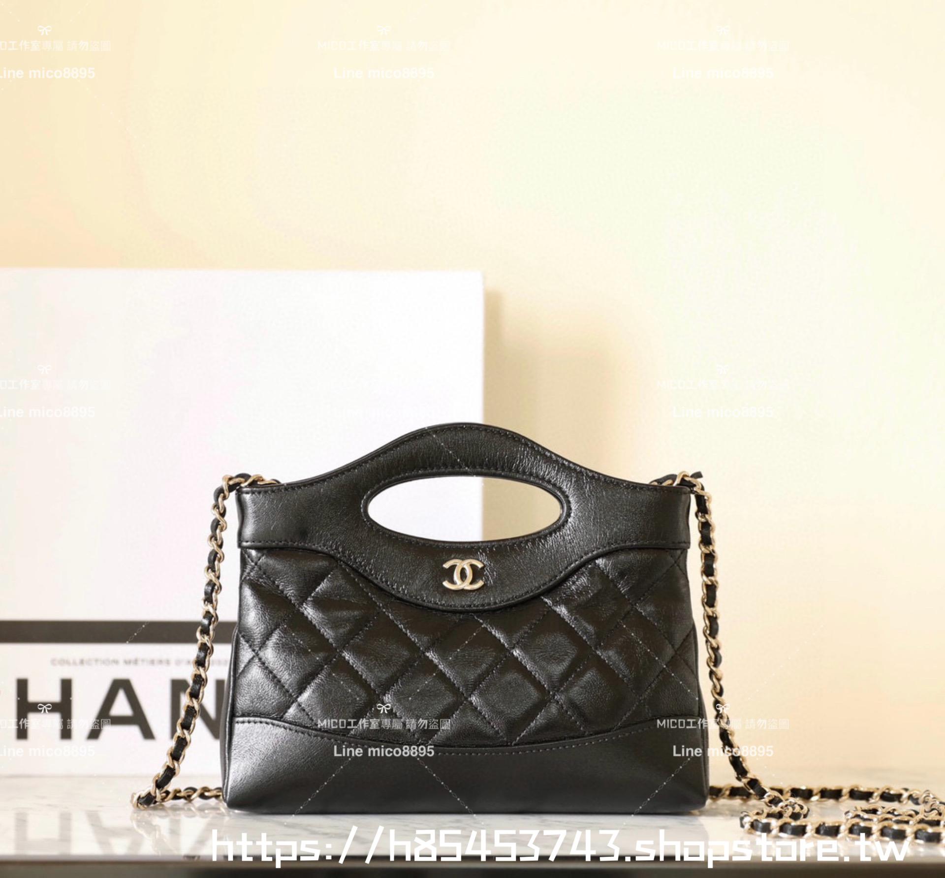 CHANEL 香奈兒 31Bag系列 黑色油蠟羊皮羊皮 新尺寸Nano size 20*17.5cm