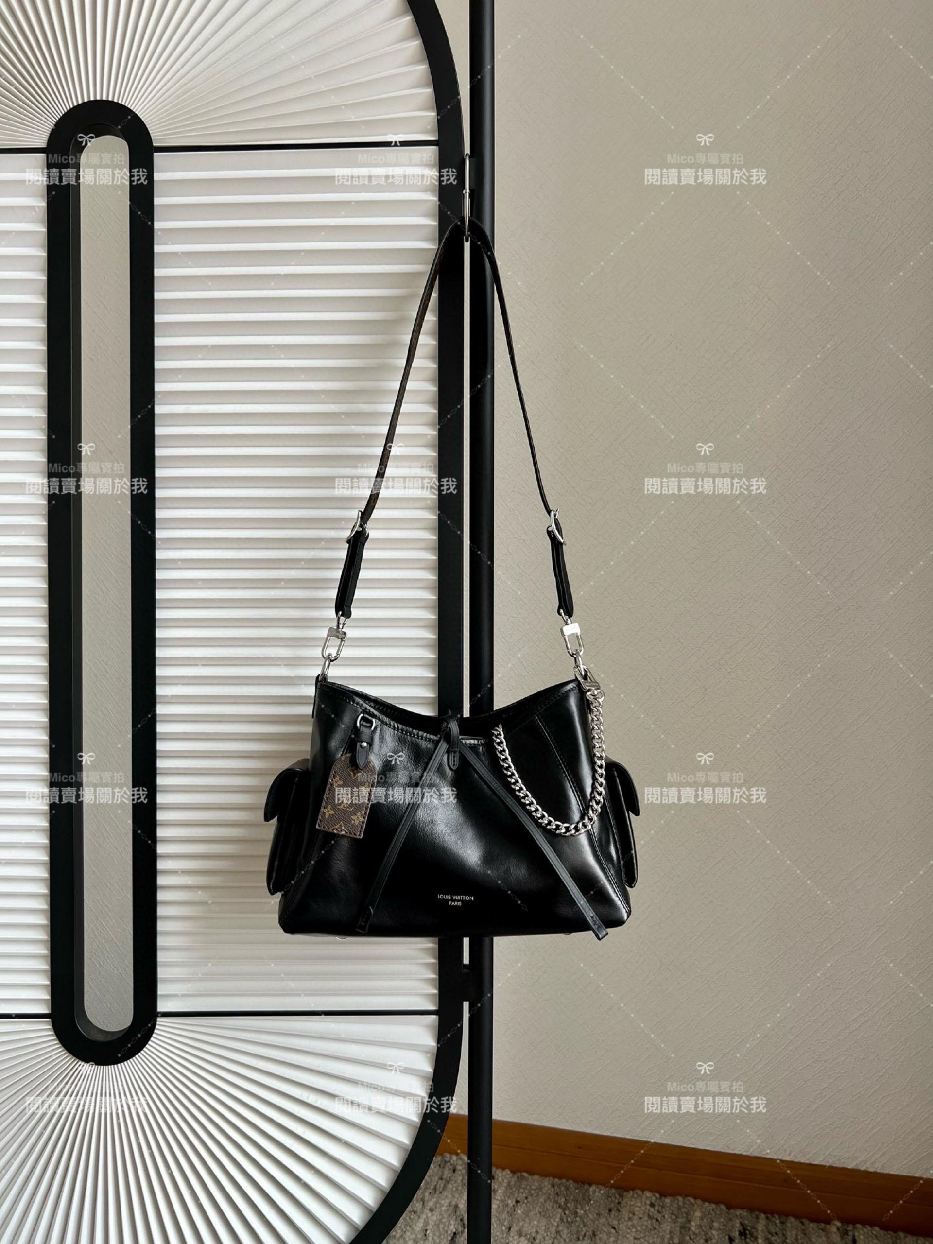 LV 路易威登 CarryAll Cargo PM小號手袋 M24861 黑色羊皮革 33cm