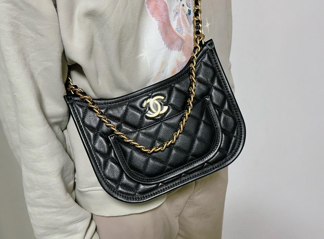 CHANEL 香奈兒 24s 黑色魚子醬牛皮復古嬉皮包 HOBO包 小號24cm