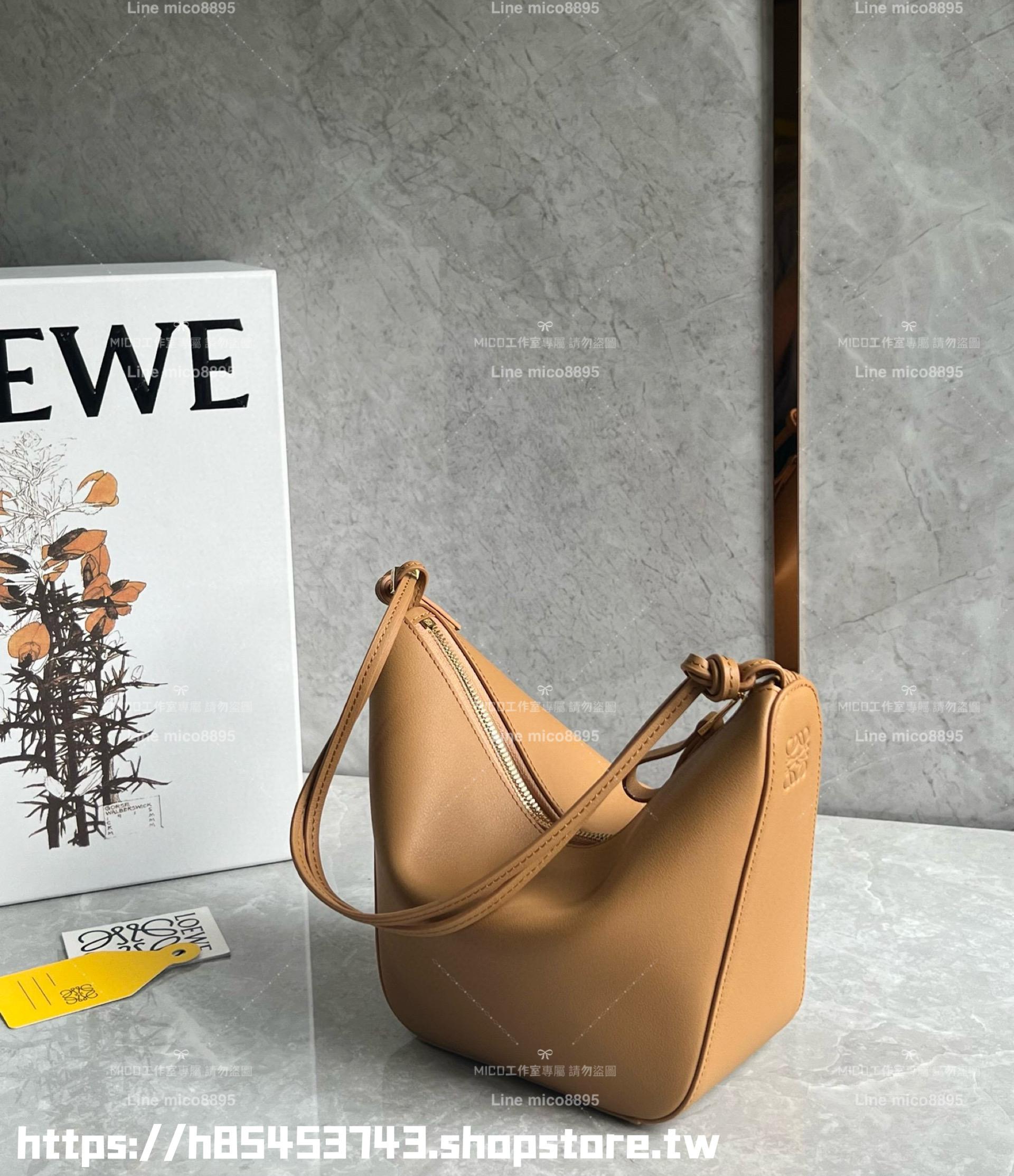 Loewe 焦糖色 Mini Hammock Hobo bag 小牛皮 可調節長短 可斜跨肩背 28cm （寬肩帶/吊飾另配）