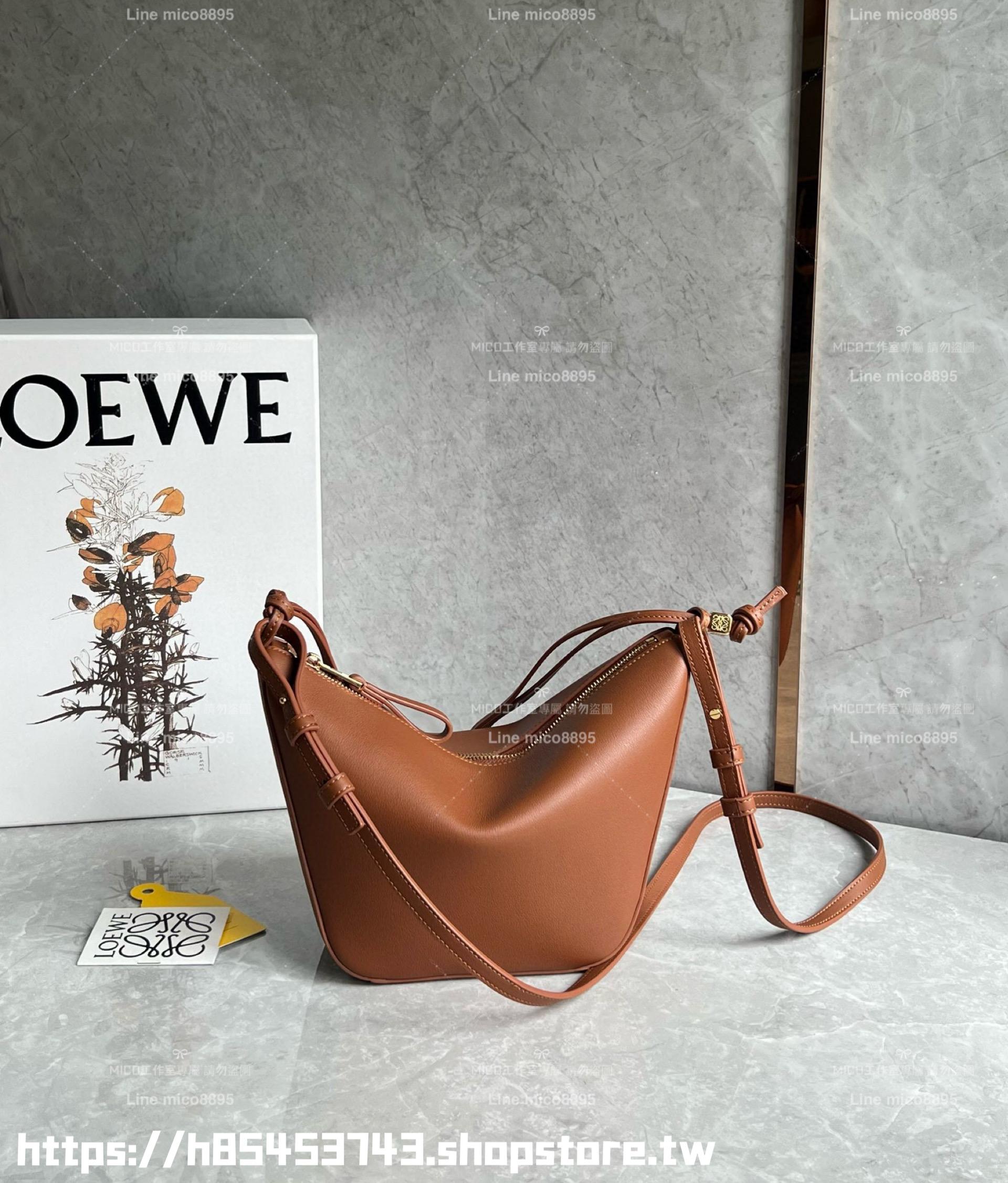 Loewe 深棕 Mini Hammock Hobo bag 小牛皮 可調節長短 可斜跨肩背 28cm （寬肩帶/吊飾另配）