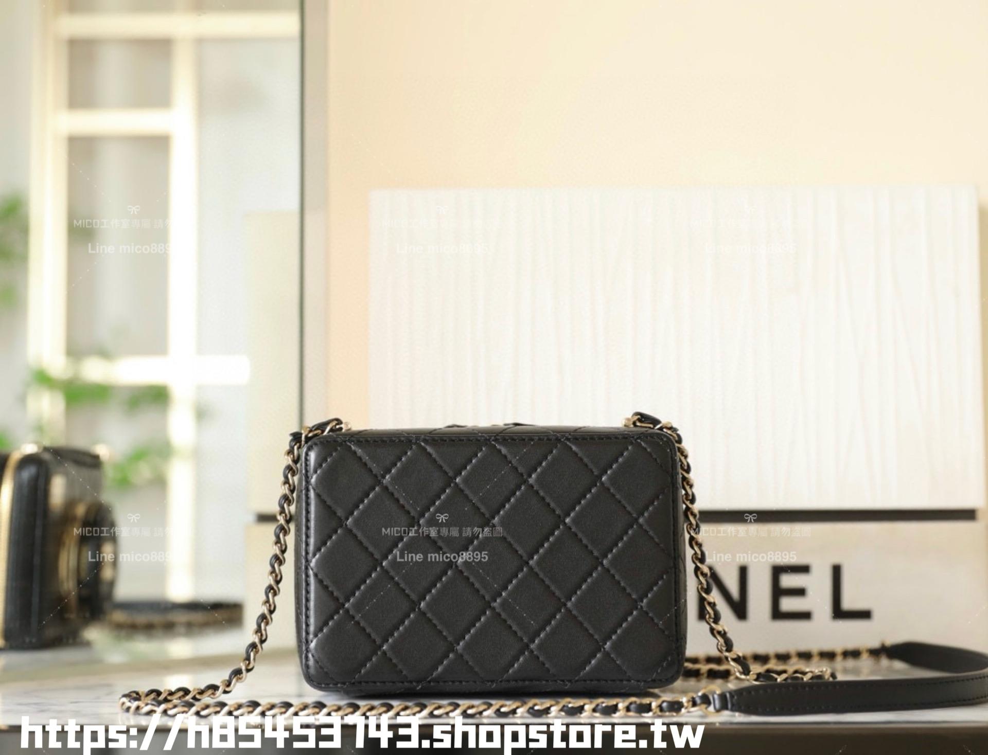 CHANEL 香奈兒 收藏級別 黑色/小羊皮 Camera bag 相機包 秀款 16cm