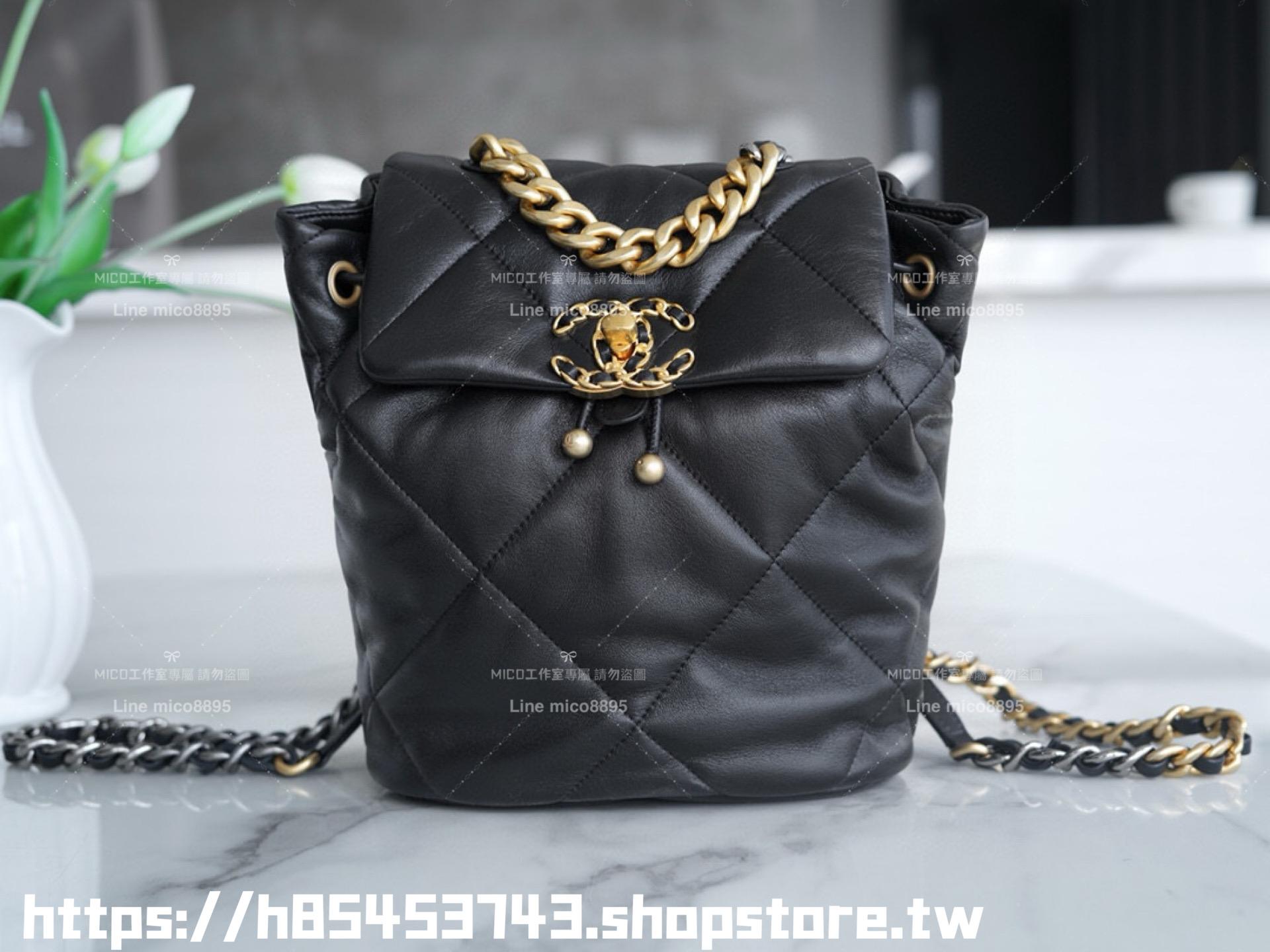 CHANEL 香奈兒 24c 19系列 19雙肩包/後背包 綿羊皮/黑色 26cm