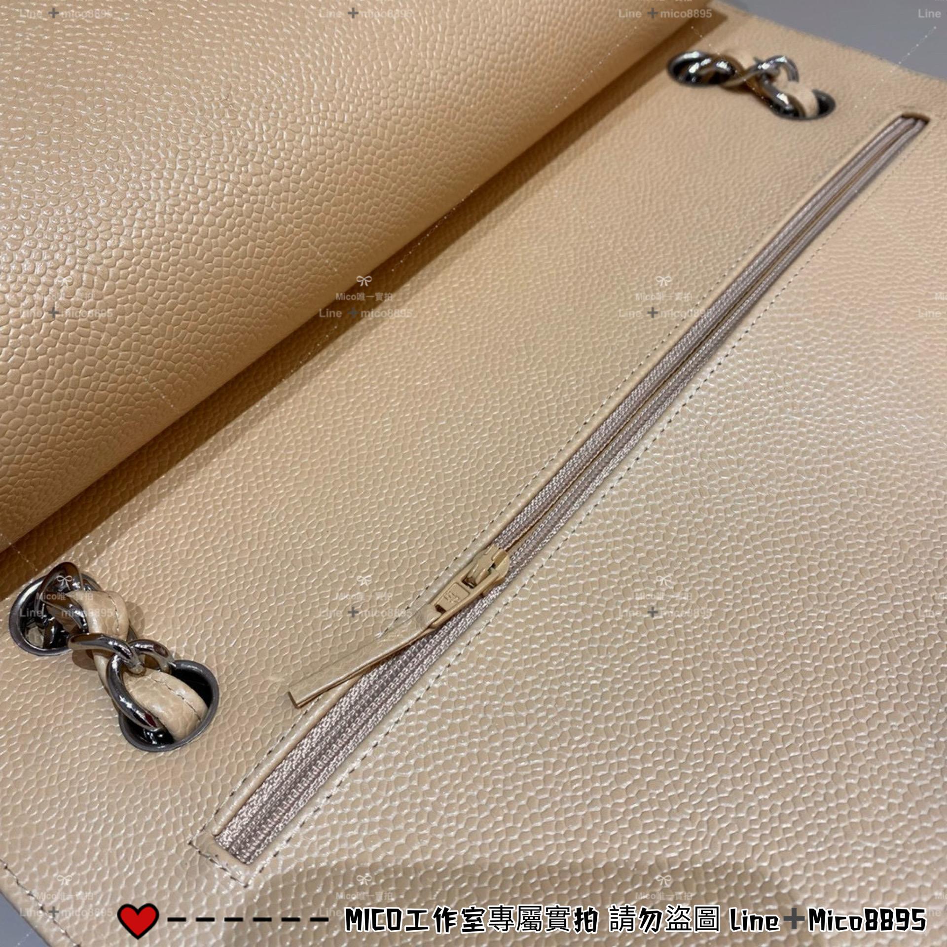 CHANEL Classic Flap Jumbo30 杏色魚子醬牛皮/銀釦 30cm