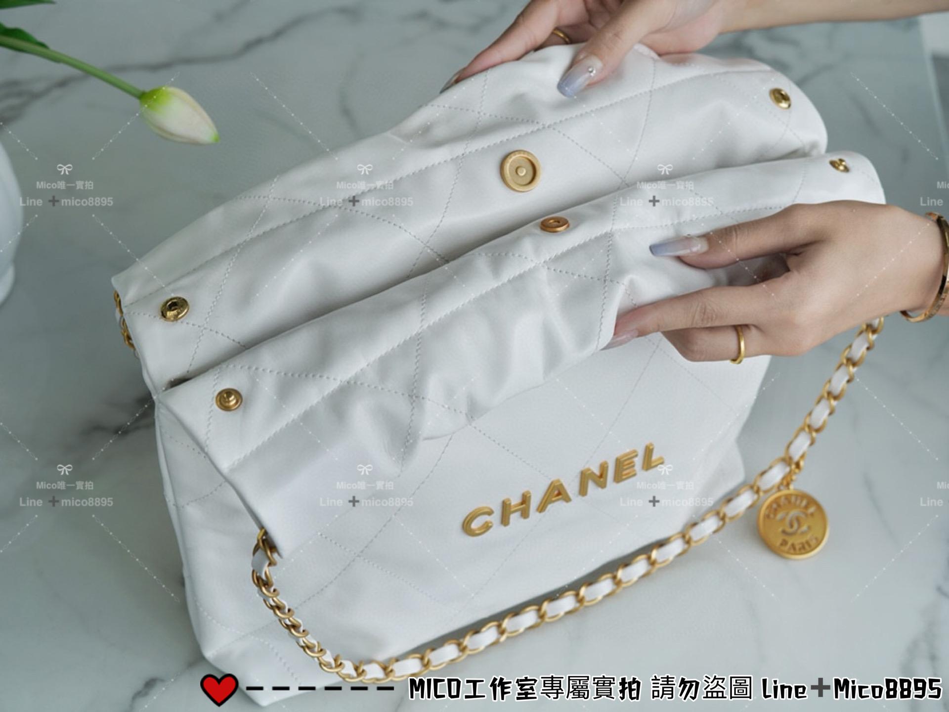 CHANEL 22k 小號白色金釦 22Bag/22包 購物袋/媽媽包 35cm