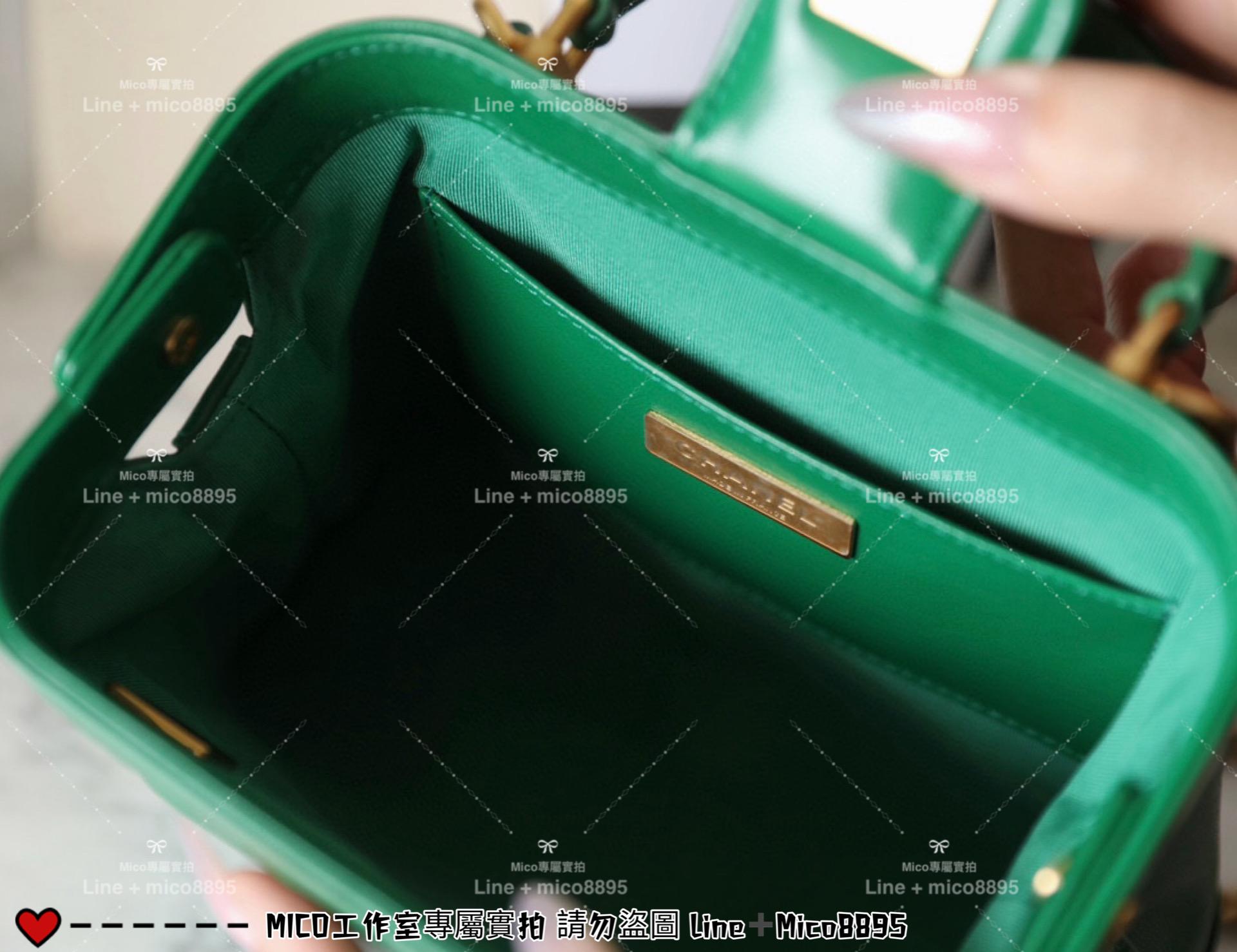 Chanel 香奈兒 24a手工坊系列 季節色 綠色/油亮羊皮 with Top Handle 手提斜挎復古醫生包 18cm