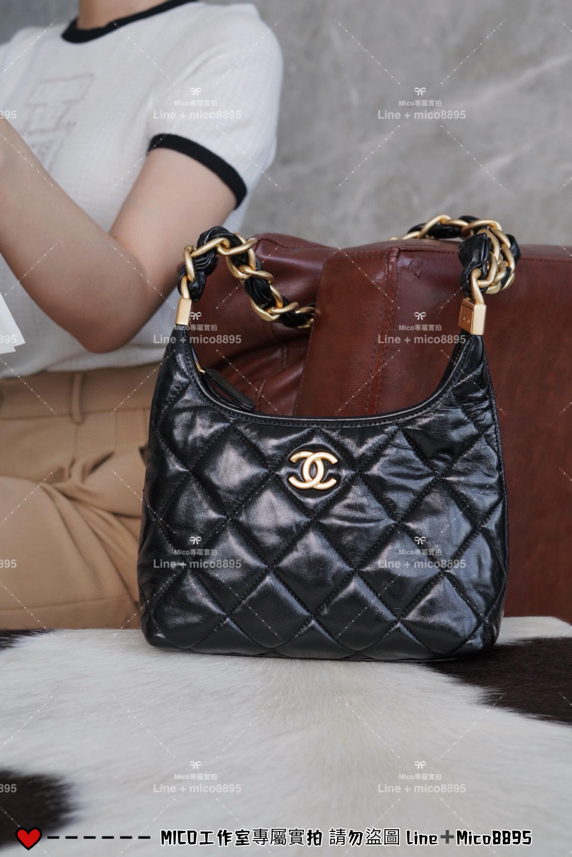 Chanel 香奈兒 24a手工坊系列 油蠟質感小羊皮 小號黑色Hobo肩背包 22.5cm