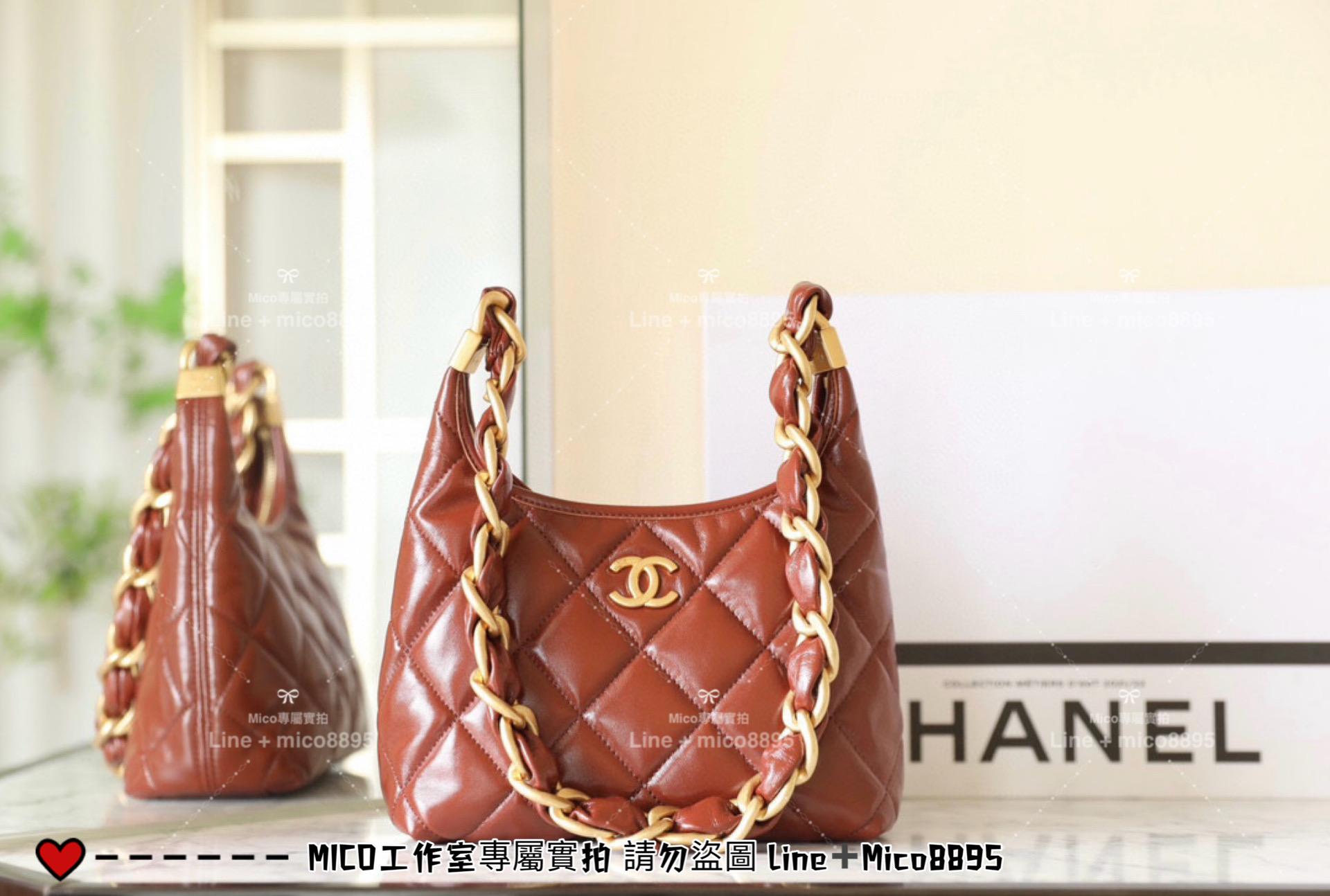 Chanel 香奈兒 24a手工坊系列 油蠟質感小羊皮 小號焦糖色 季節色 限量 Hobo肩背包 22.5cm