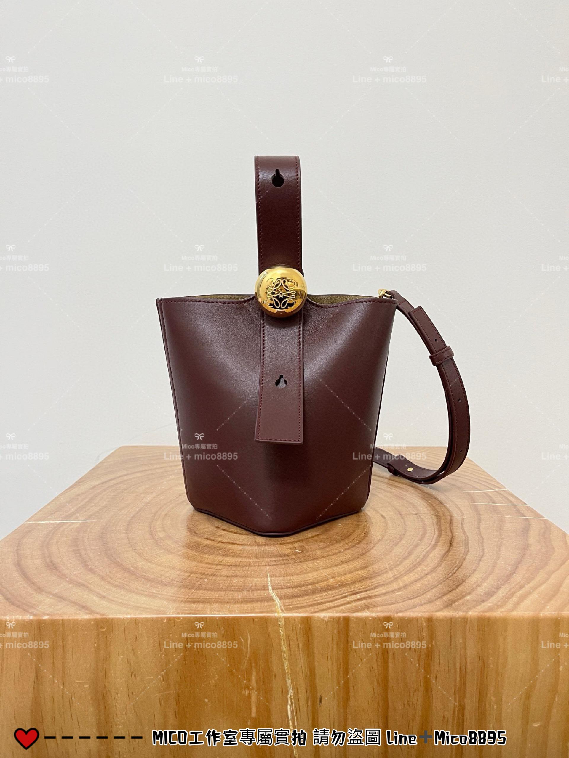 LOEWE 羅威 酒紅色平紋牛皮 Pebble Mini Bucket Bag 水桶包 可斜挎手提 19.5cm