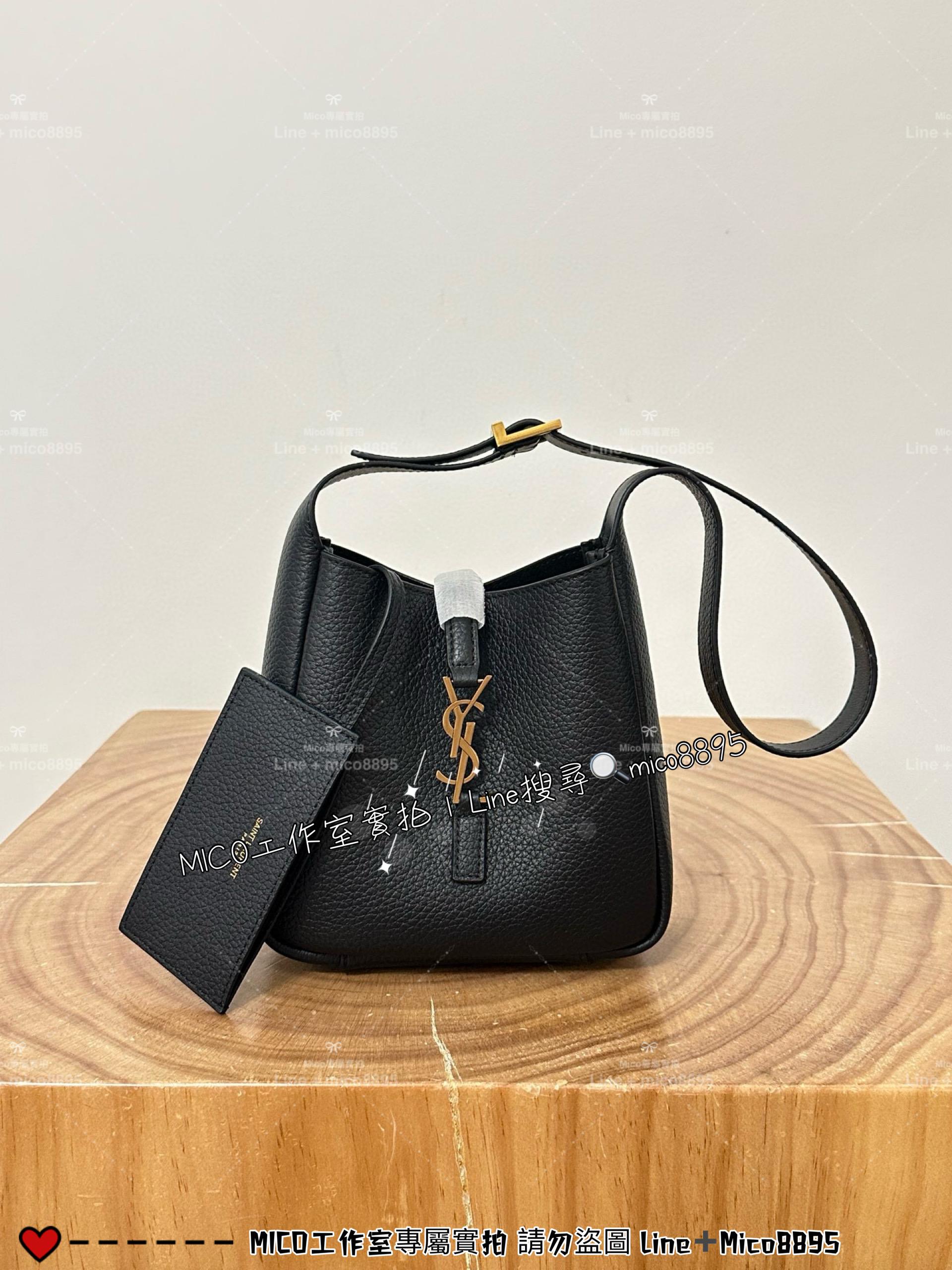 Saint Laurent 聖羅蘭 YSL LE 5 A 7小型粒面皮革柔軟手袋 Hobo包 小水桶 15*16cm