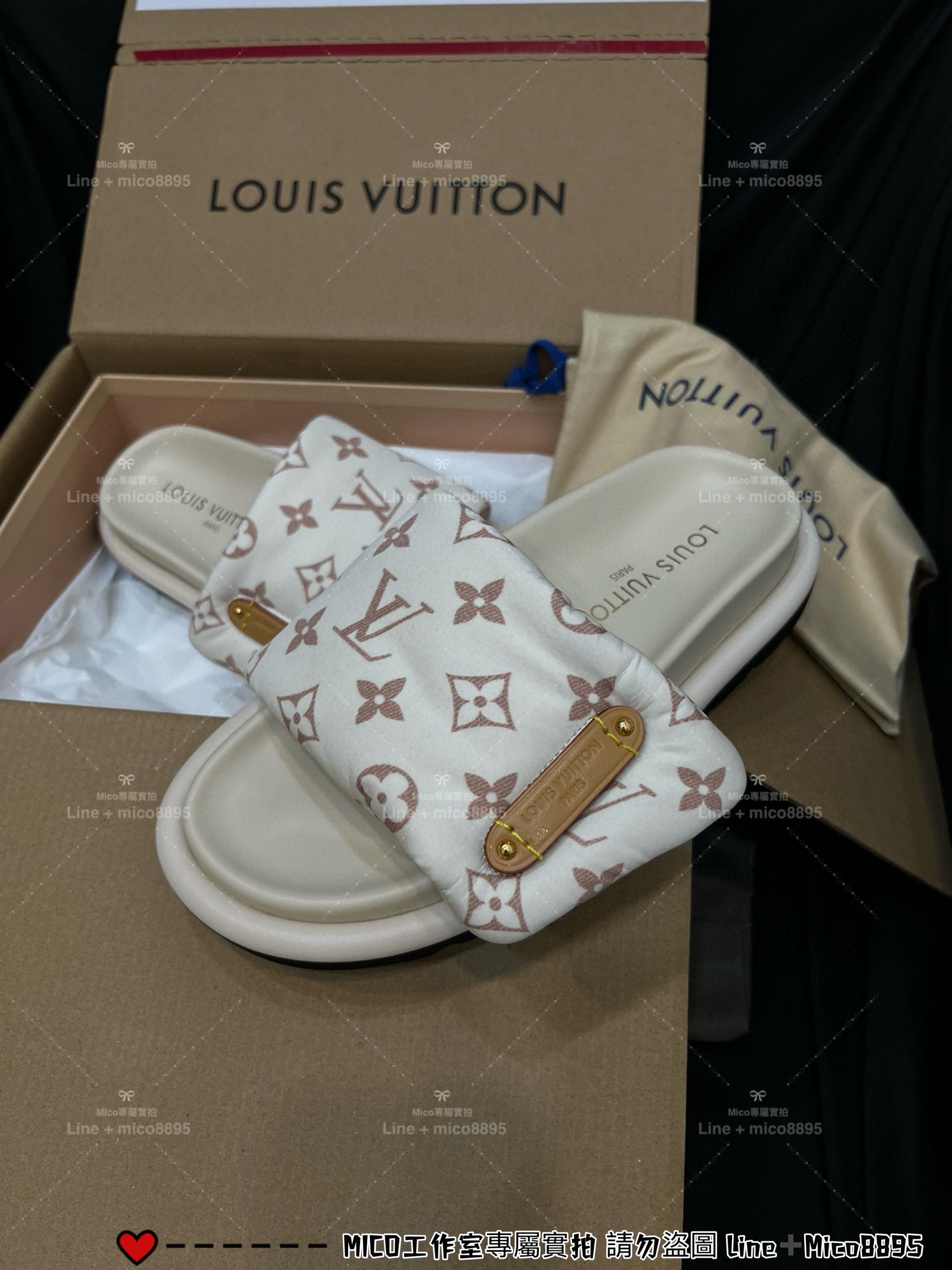 LV  Pool Pillow Comfort 尼龍布3Dlogo鞋面 拖鞋 女鞋 魔術貼拖鞋 35-40