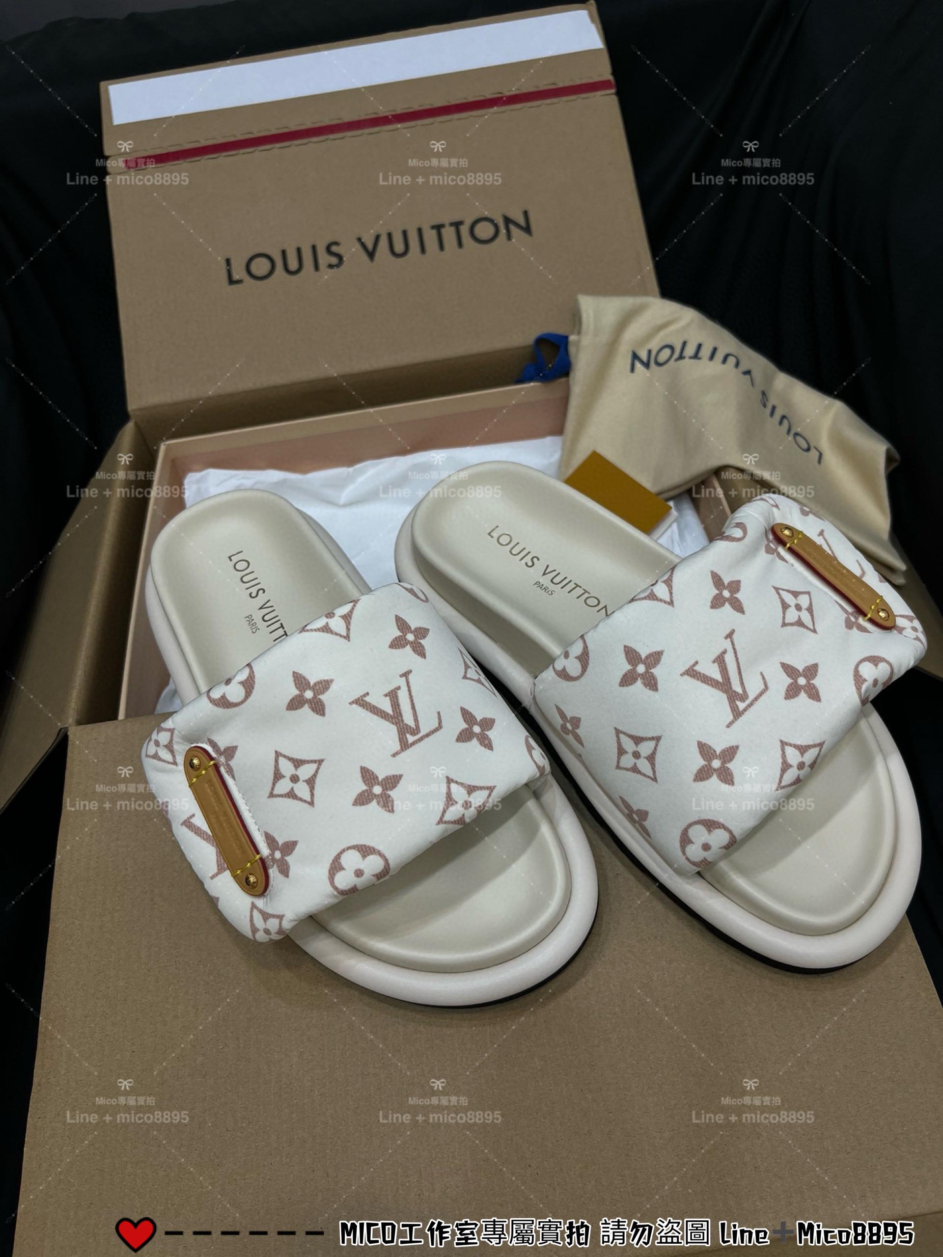 LV  Pool Pillow Comfort 尼龍布3Dlogo鞋面 拖鞋 女鞋 魔術貼拖鞋 35-40