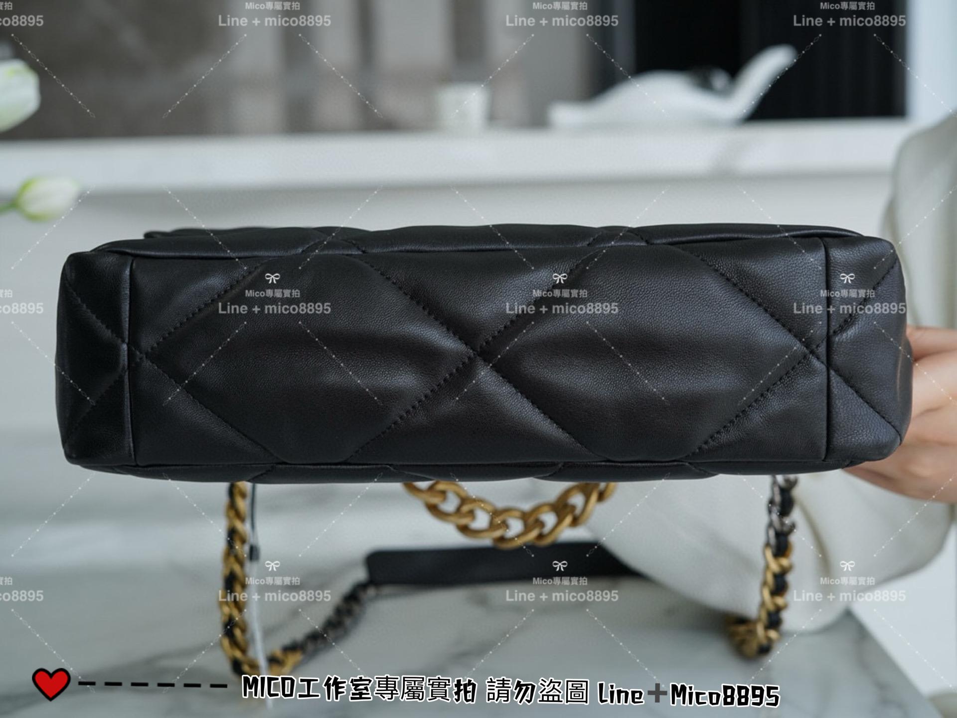 CHANEL｜山羊皮/中號 黑色 30cm 19Bag 19包 枕頭包