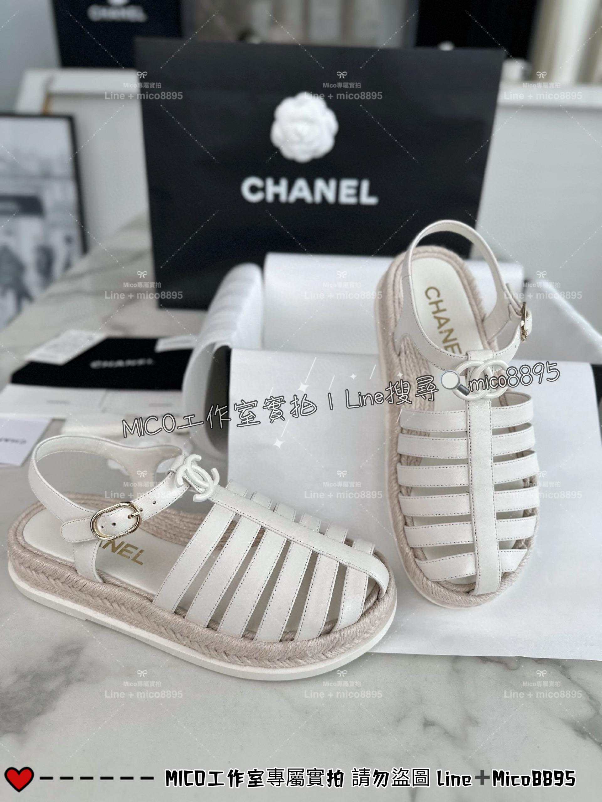 CHANEL｜24c 雙C白色羊皮羅馬涼鞋 35-39