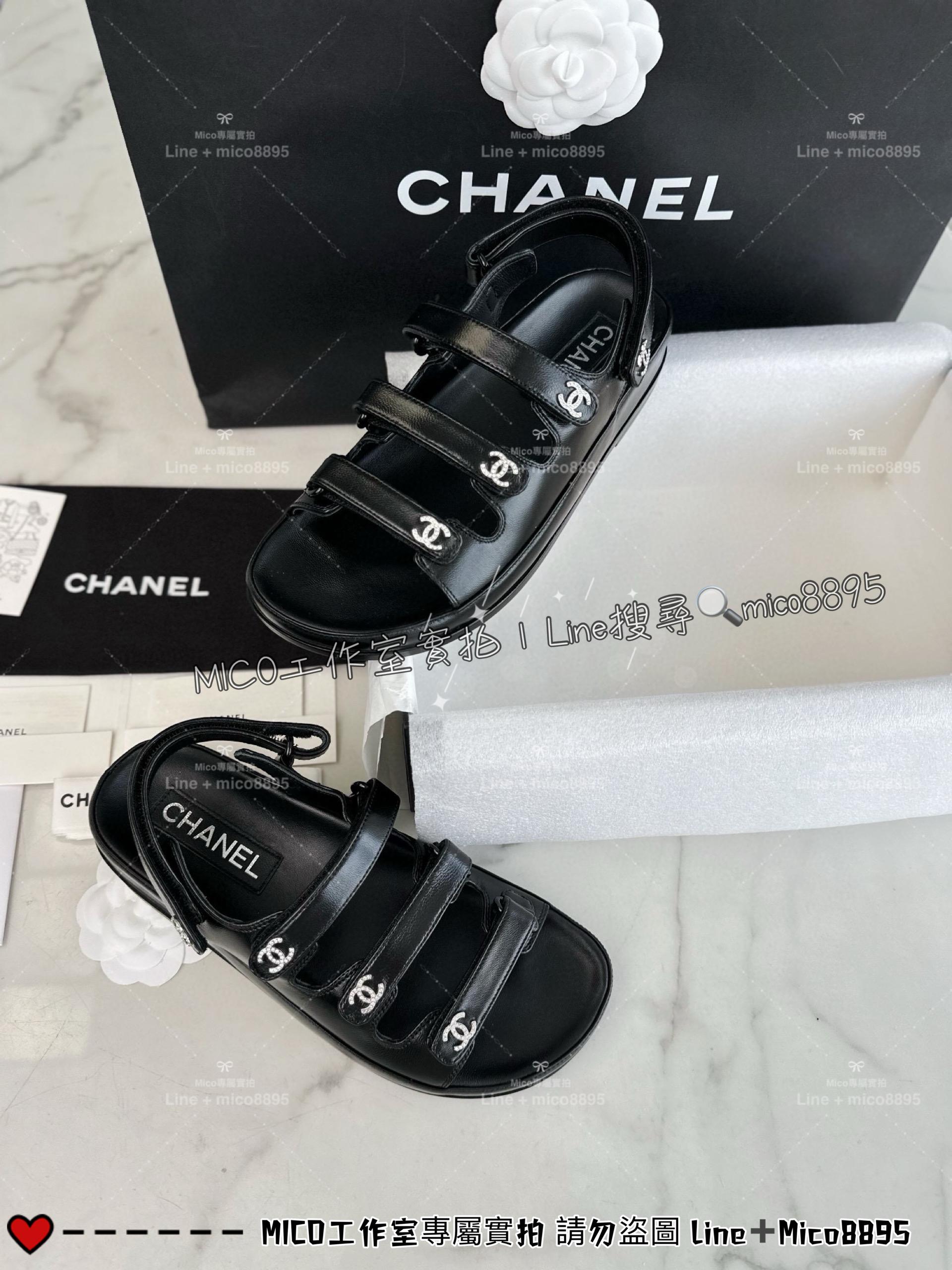 CHANEL｜24s 黑色 羊皮三槓雙c水鑽沙灘涼鞋 女鞋 35-40