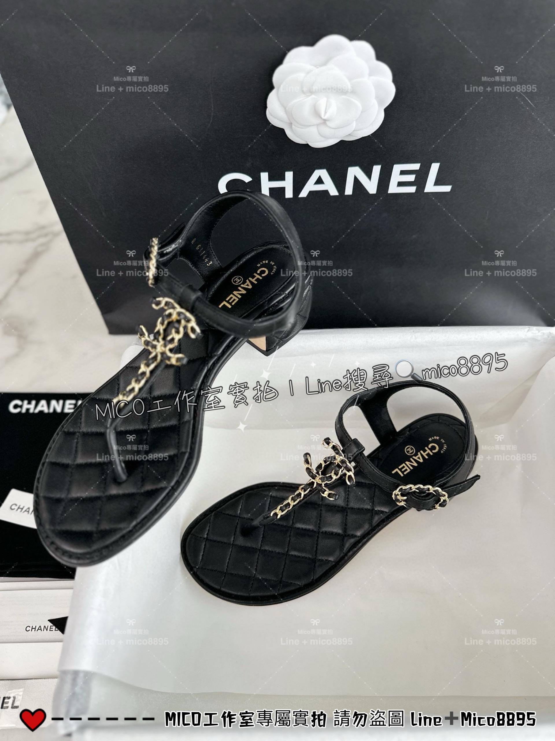 CHANEL｜𝟐𝟒c 19系列 皮穿鏈雙C粗跟夾腳涼鞋/女鞋 35-40