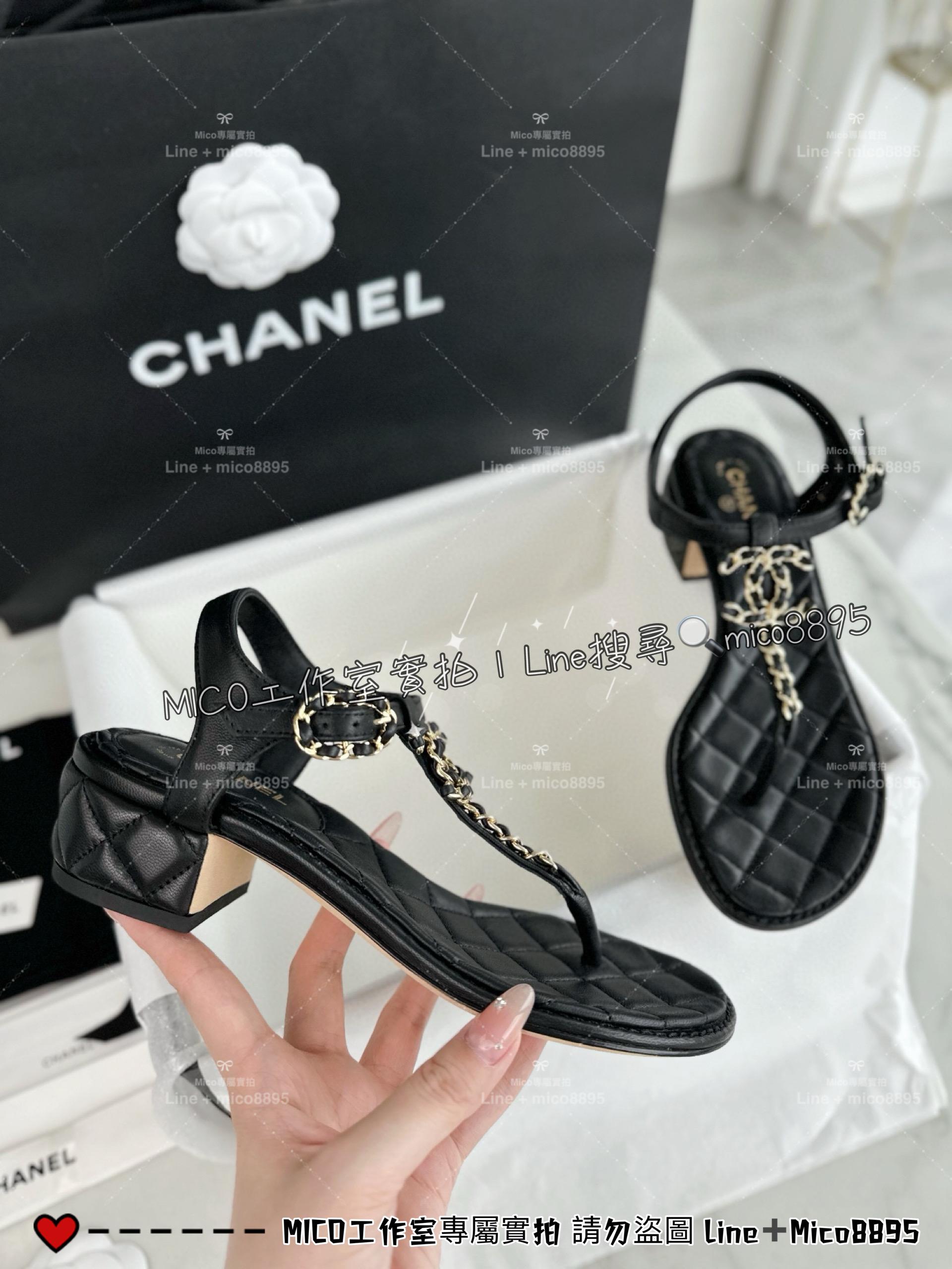 CHANEL｜𝟐𝟒c 19系列 皮穿鏈雙C粗跟夾腳涼鞋/女鞋 35-40