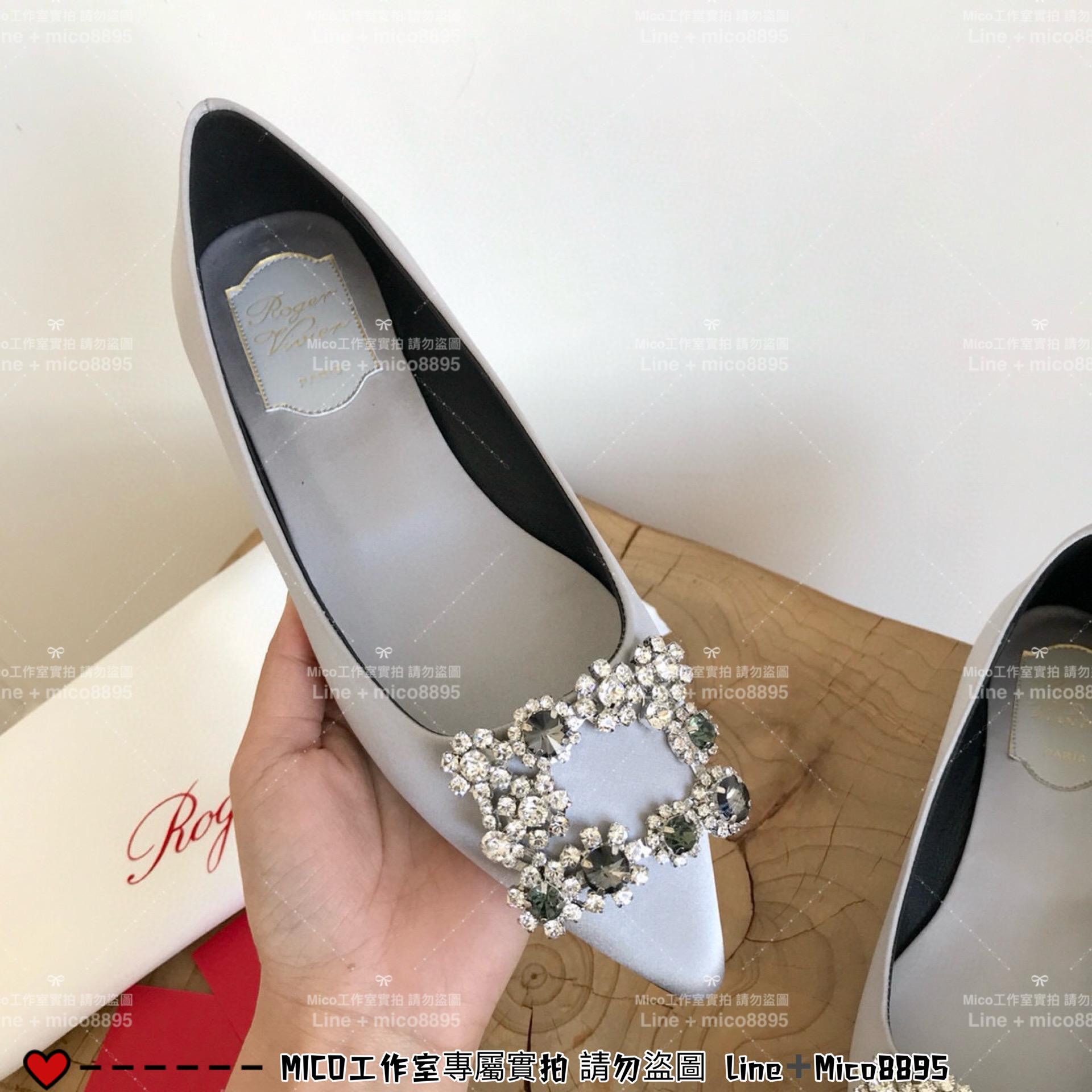 ROGER VIVIER RV 銀灰色真絲 雪花釦尖頭平底鞋 施華洛世奇水鑽 女鞋 35-40